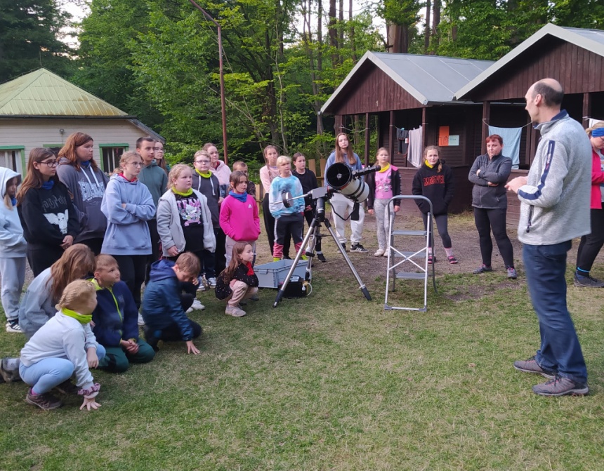 Mobilní hvězdárna