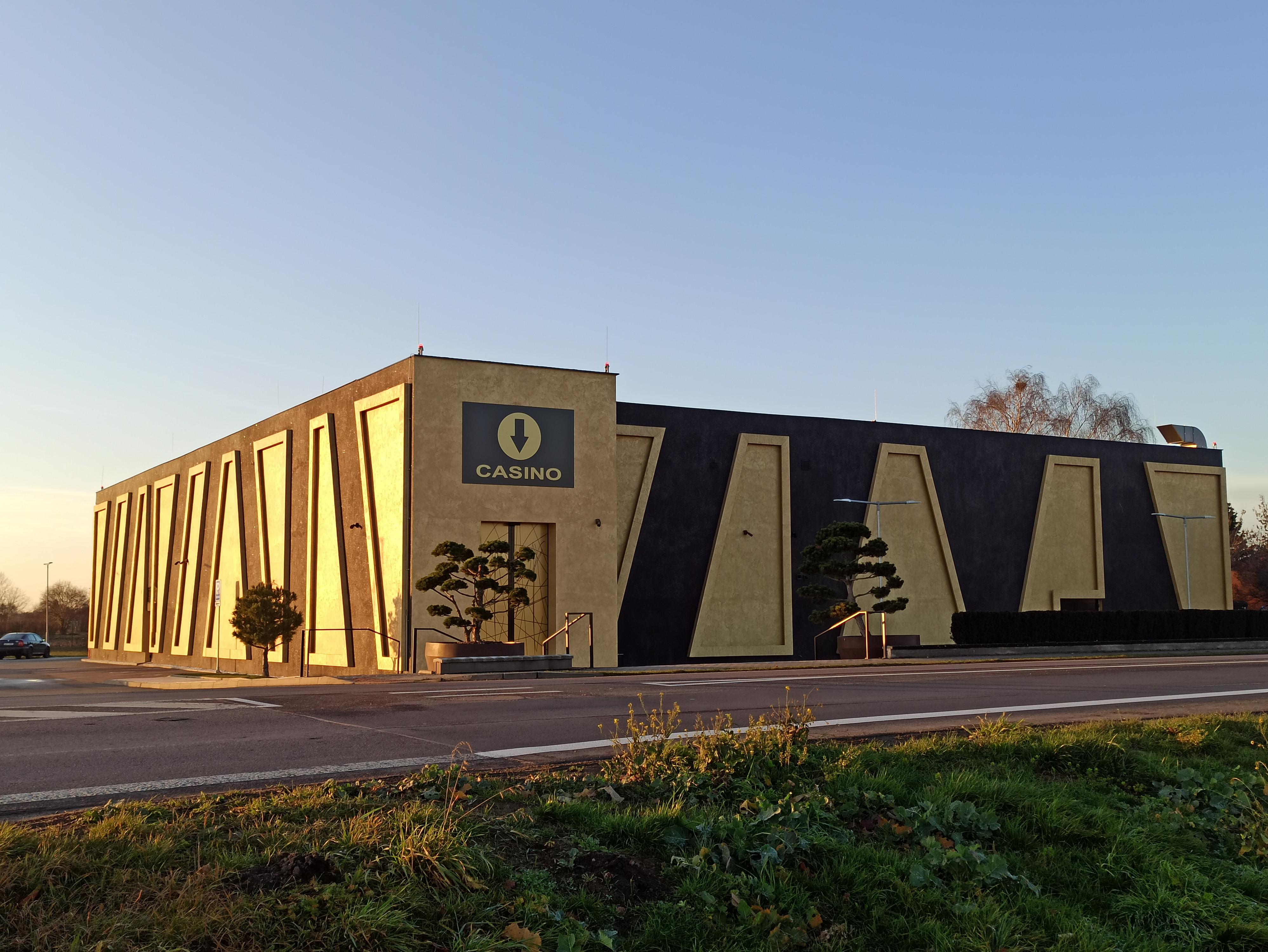 Casino go4games Pardubice foto 2