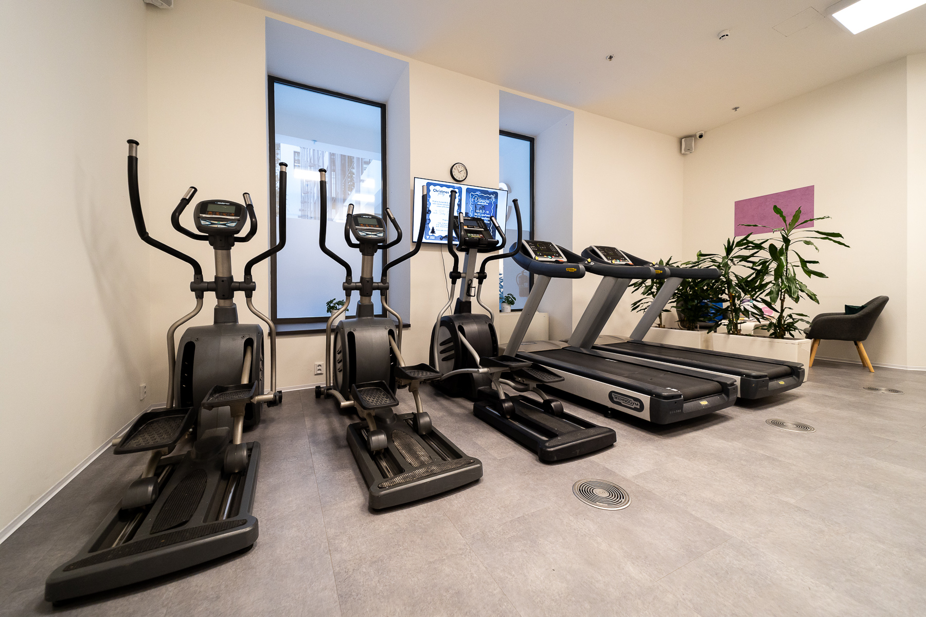 TODAY Fitness pro ženy Anděl foto 2