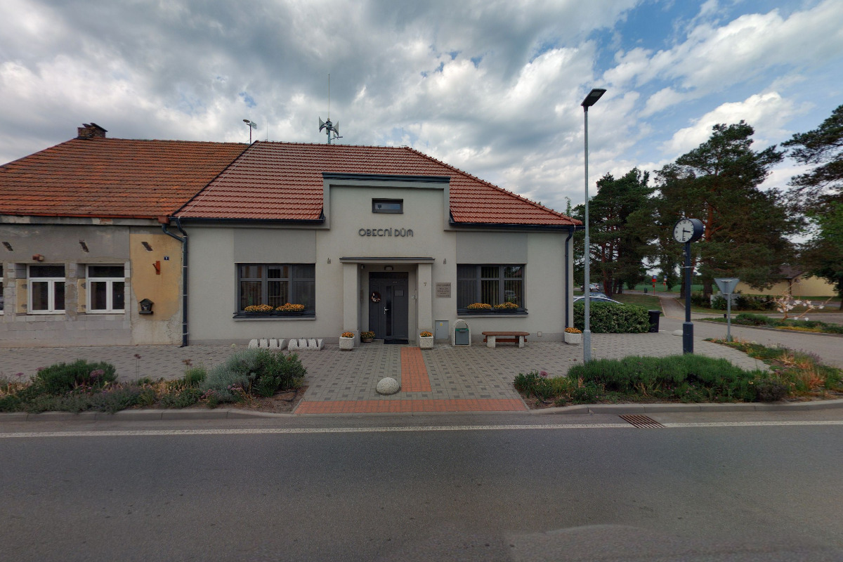 Budiměřice - obecní úřad foto 3