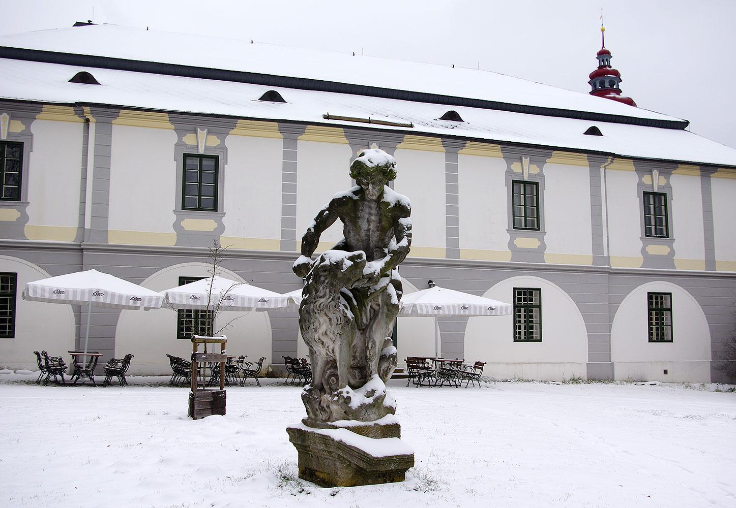 Zámecká kavárna Velké Losiny foto 5