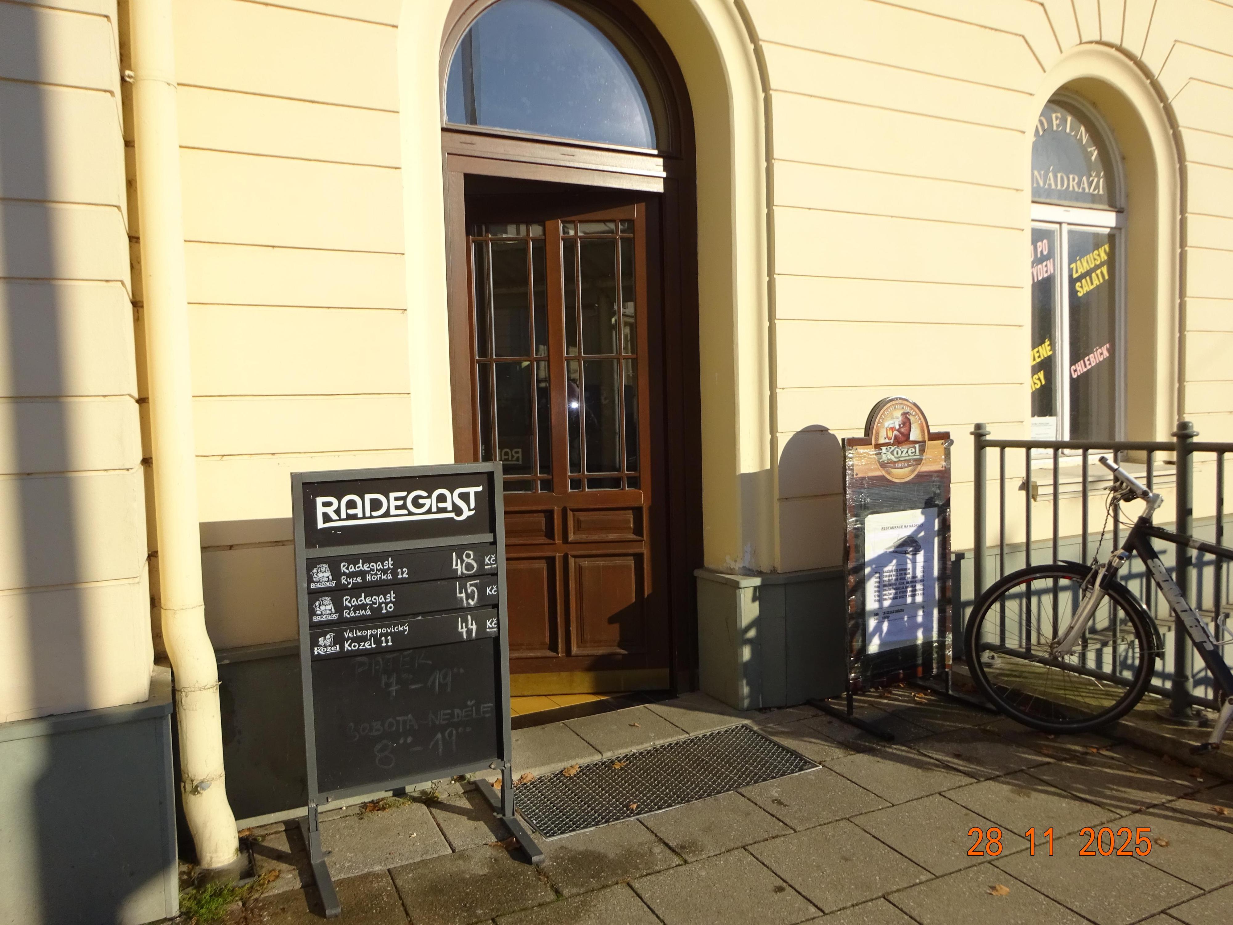 Restaurace Na nádraží foto 2