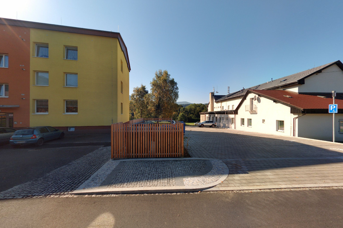 Dobíjecí stanice ČEZ foto 1