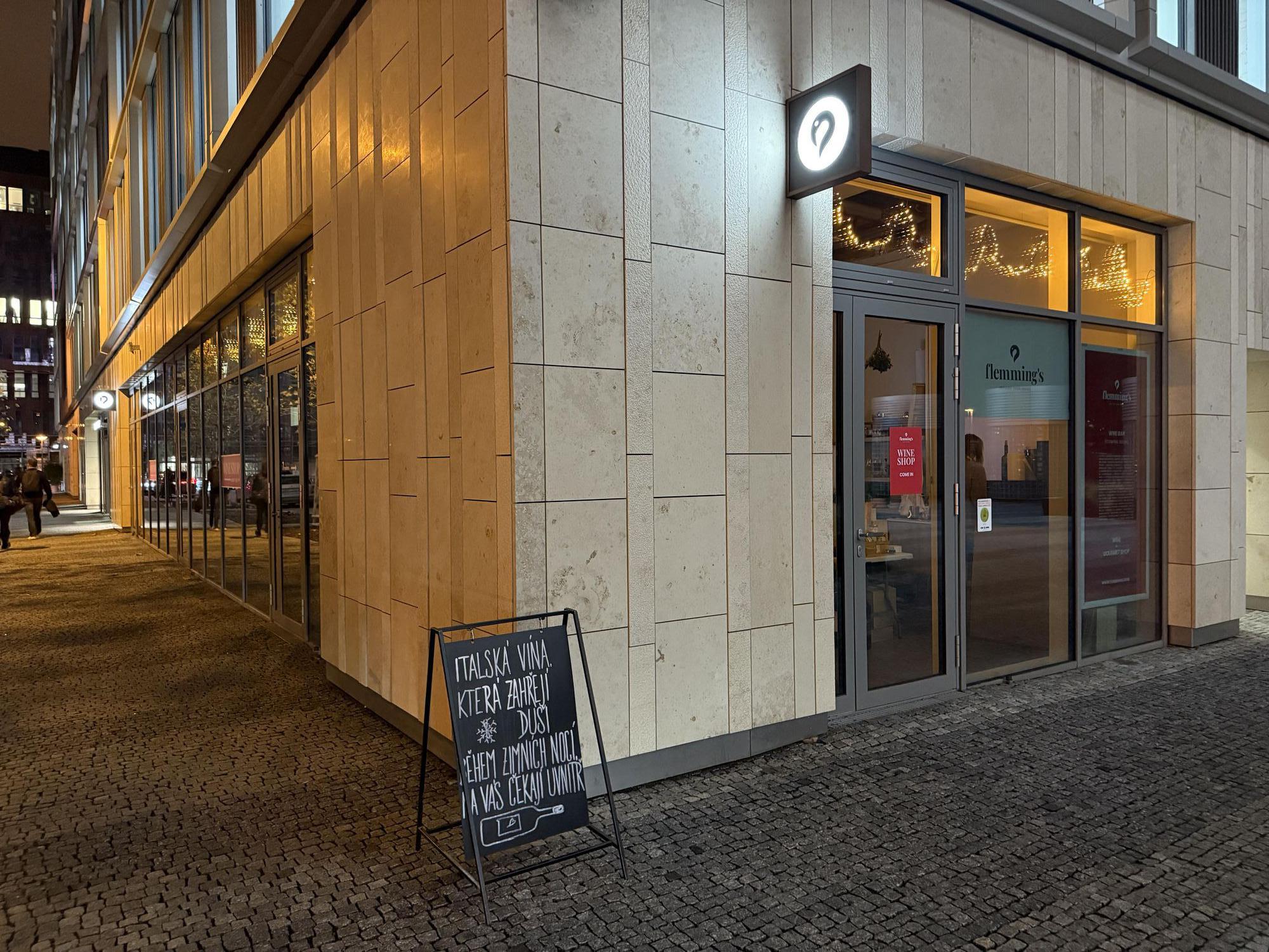 Flemming's Wine Bar & Gourmet Shop foto 3