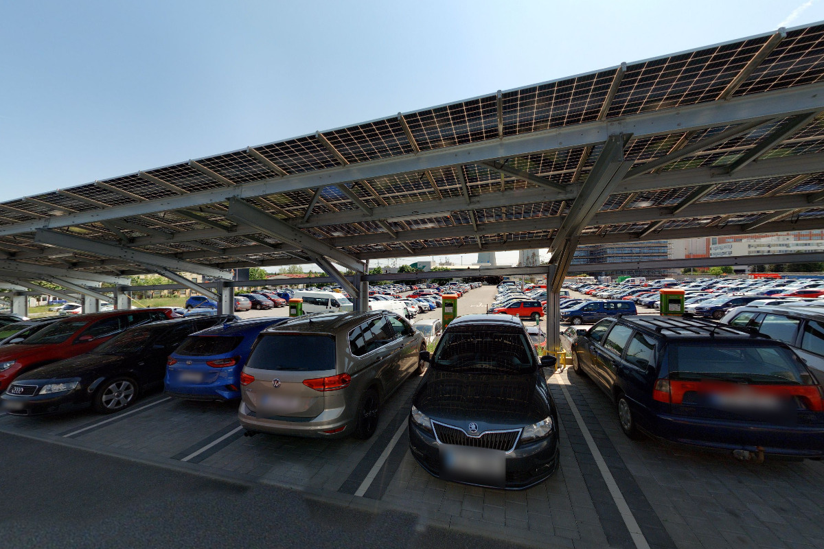 Nabíjecí stanice ČEZ