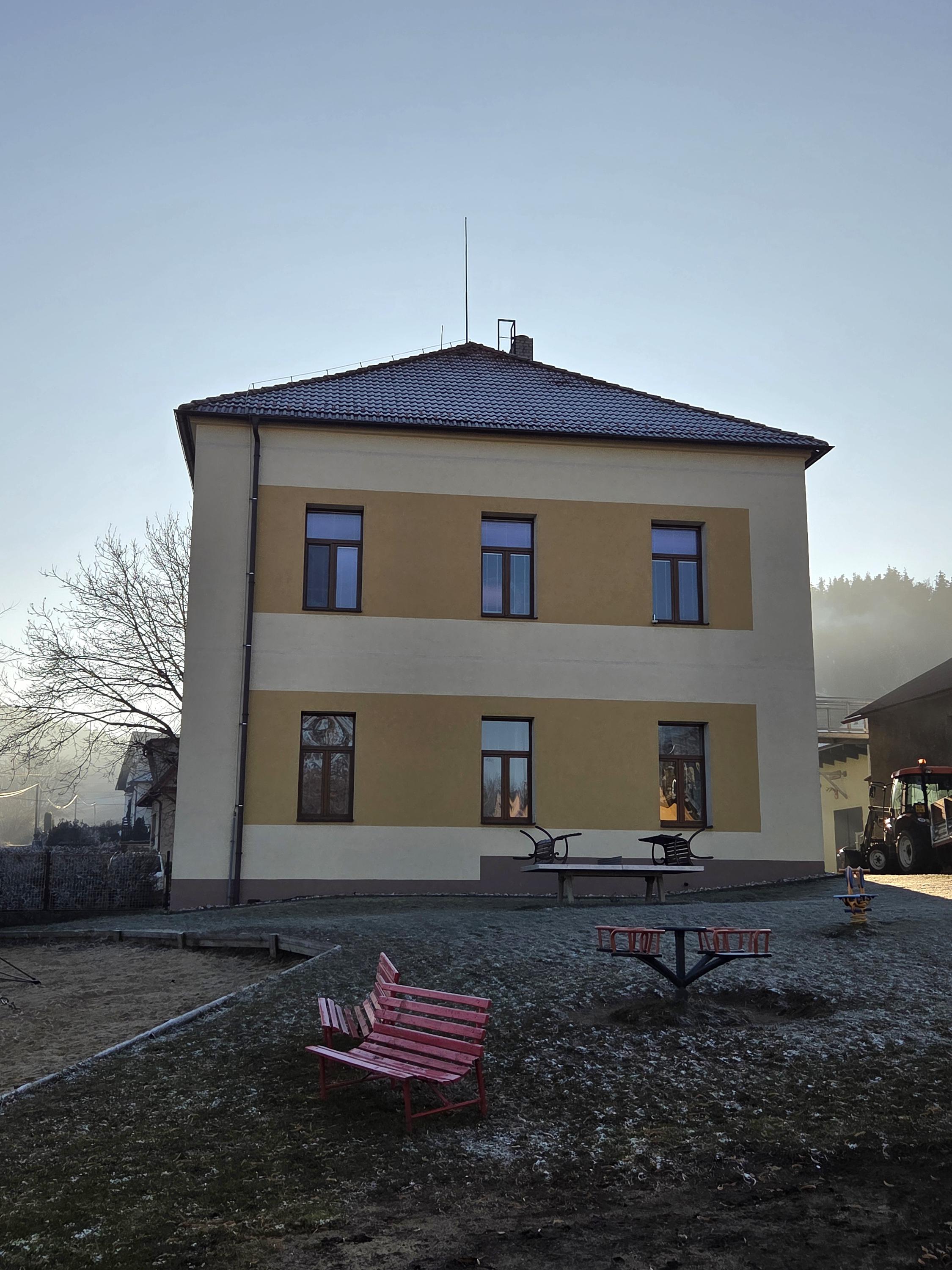 Přestavlky u Čerčan - obecní úřad foto 4