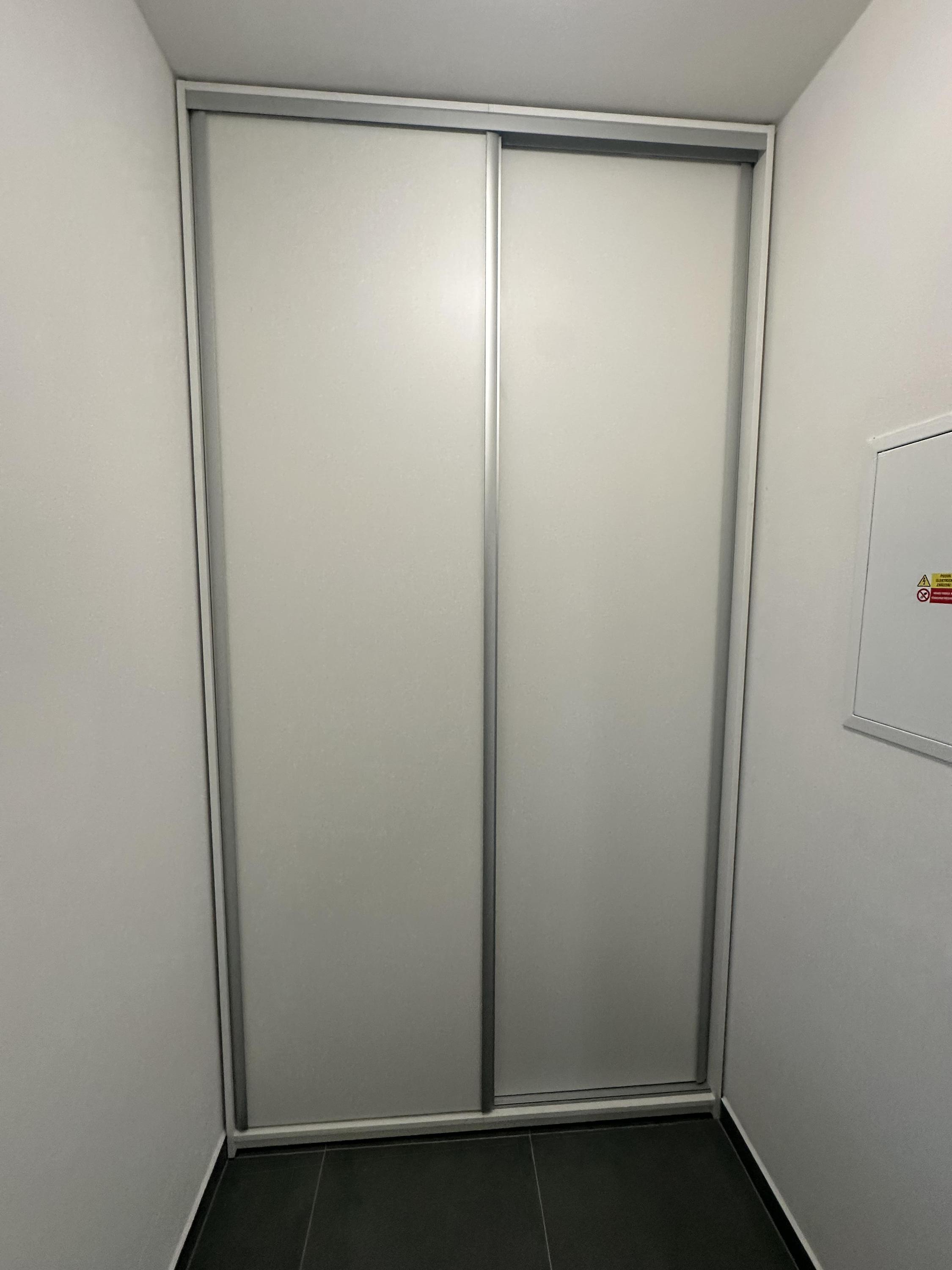 Josef Swatzina - Výroba nábytku foto 1