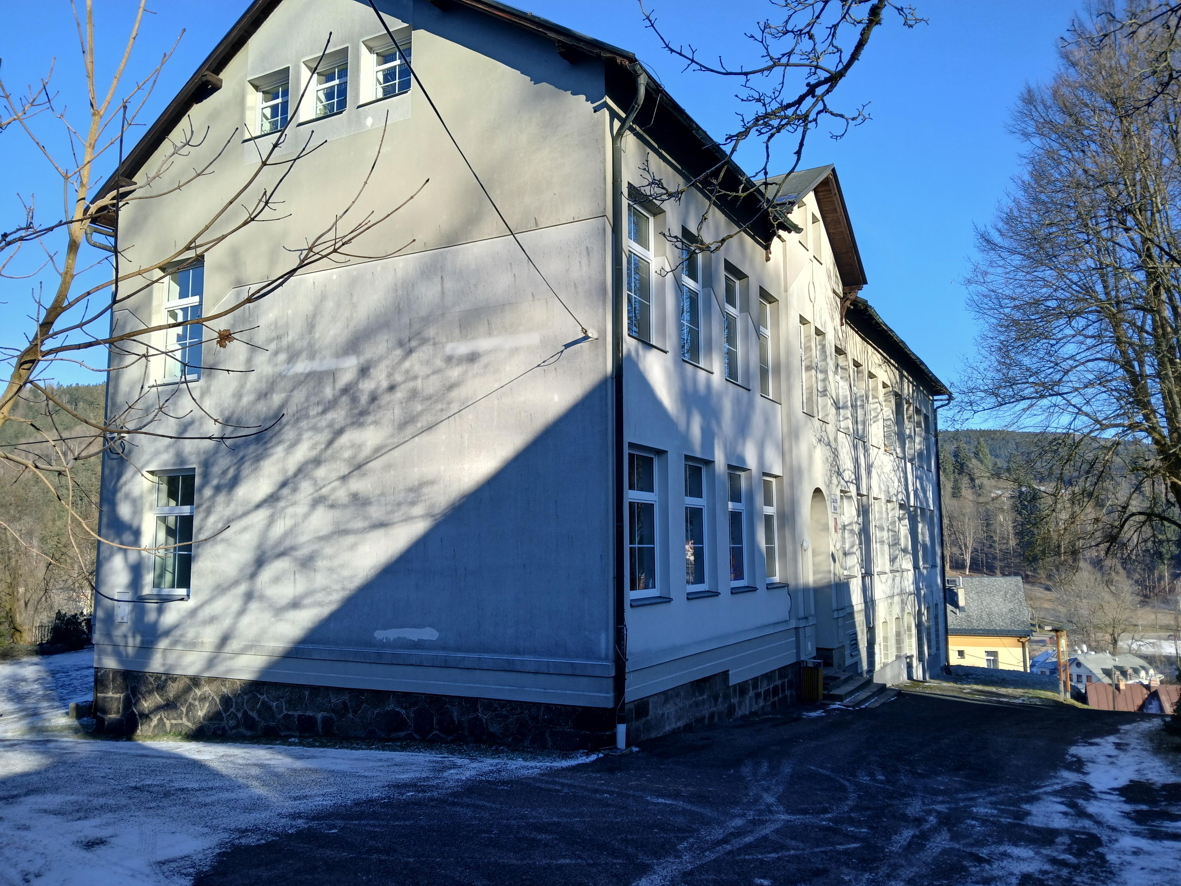 ZŠ a MŠ Josefův Důl foto 4