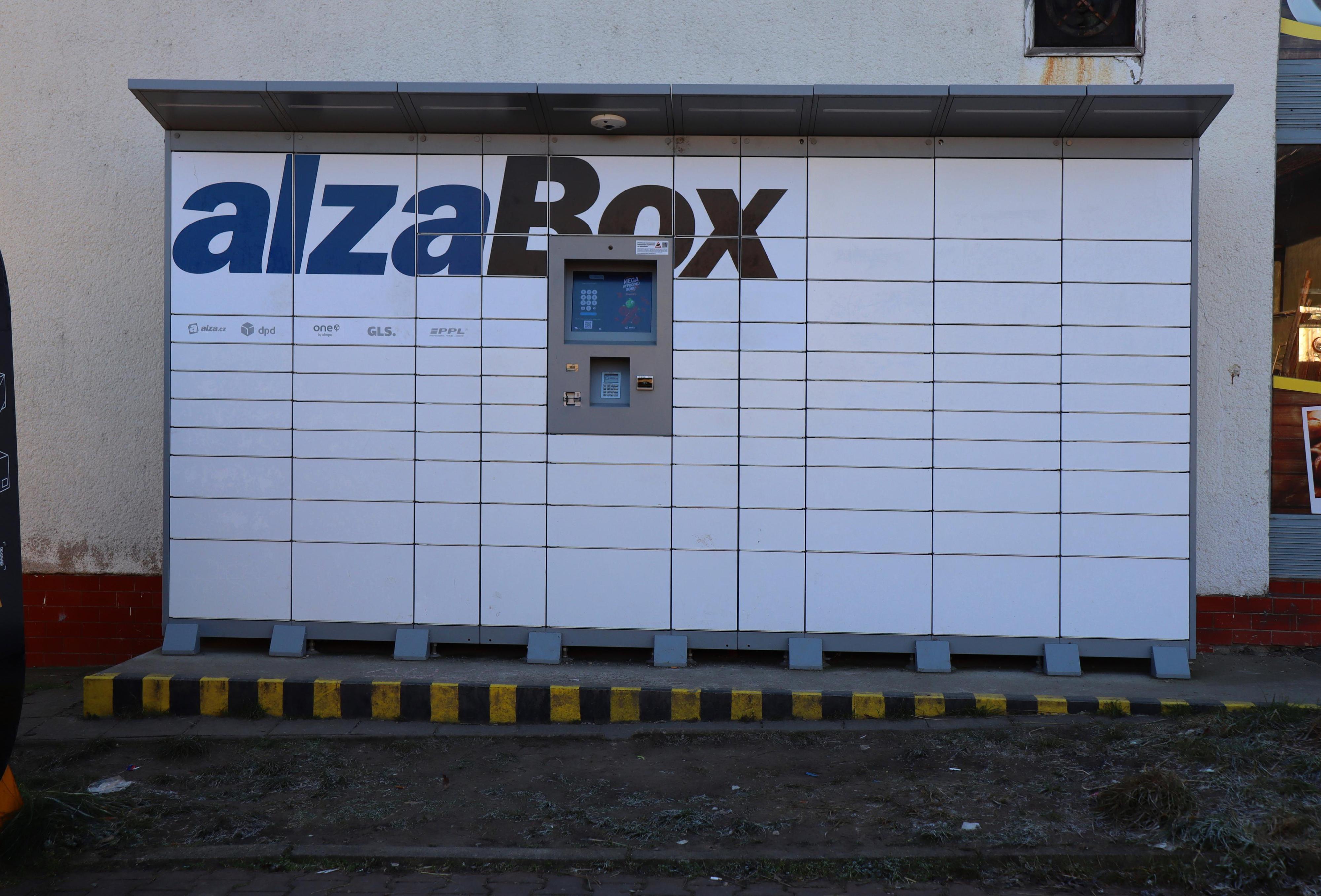 AlzaBox
