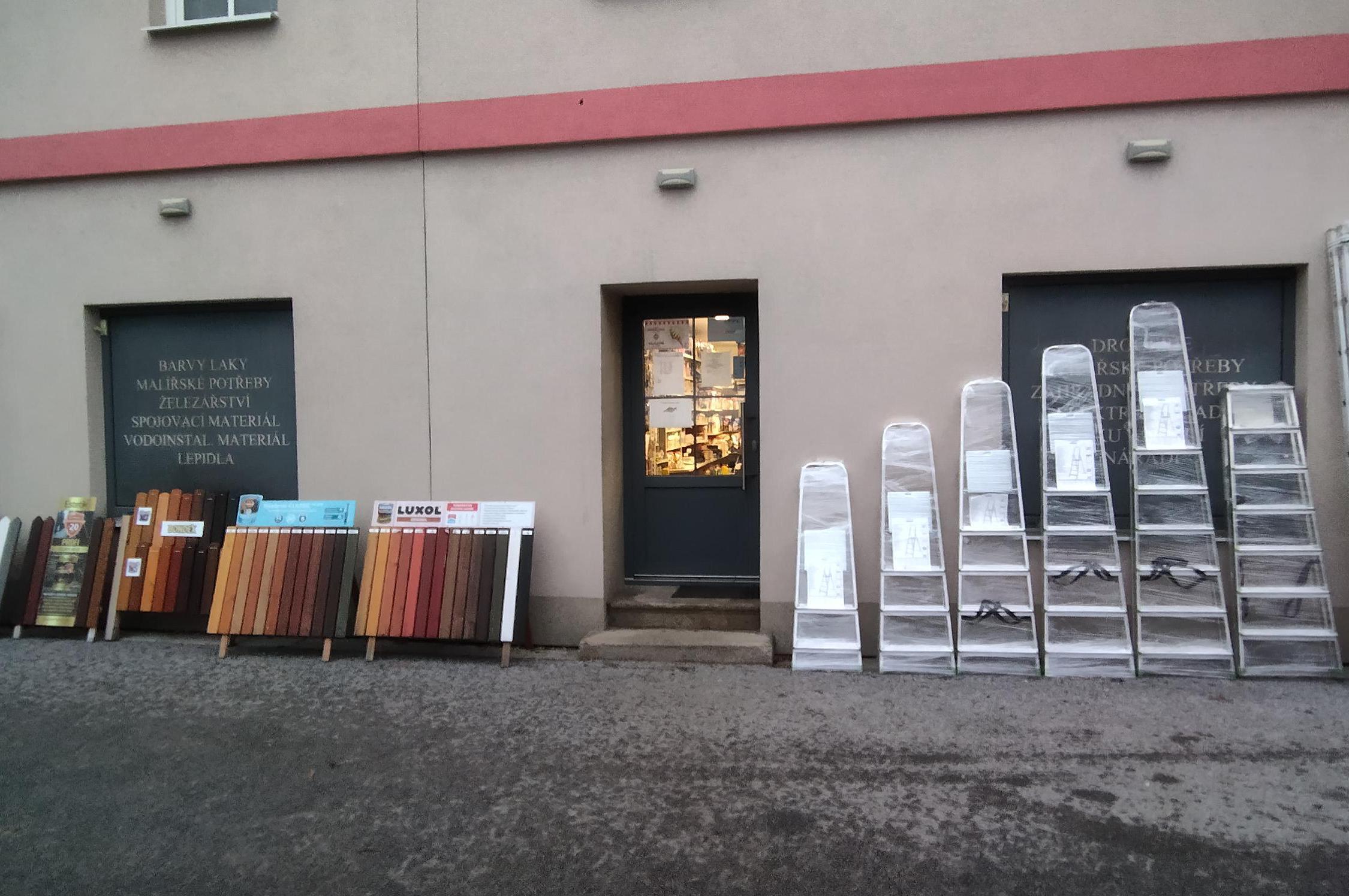 Drogerie, Rybářské potřeby Hron