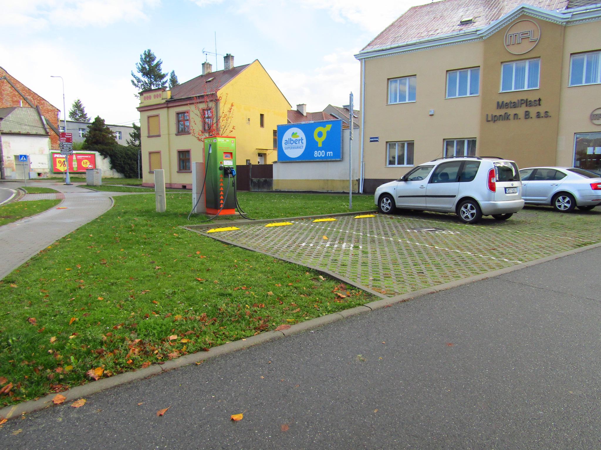 Nabíjecí stanice ČEZ foto 6