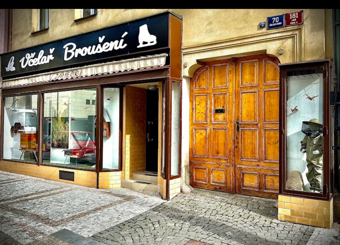 Včelař & Broušení