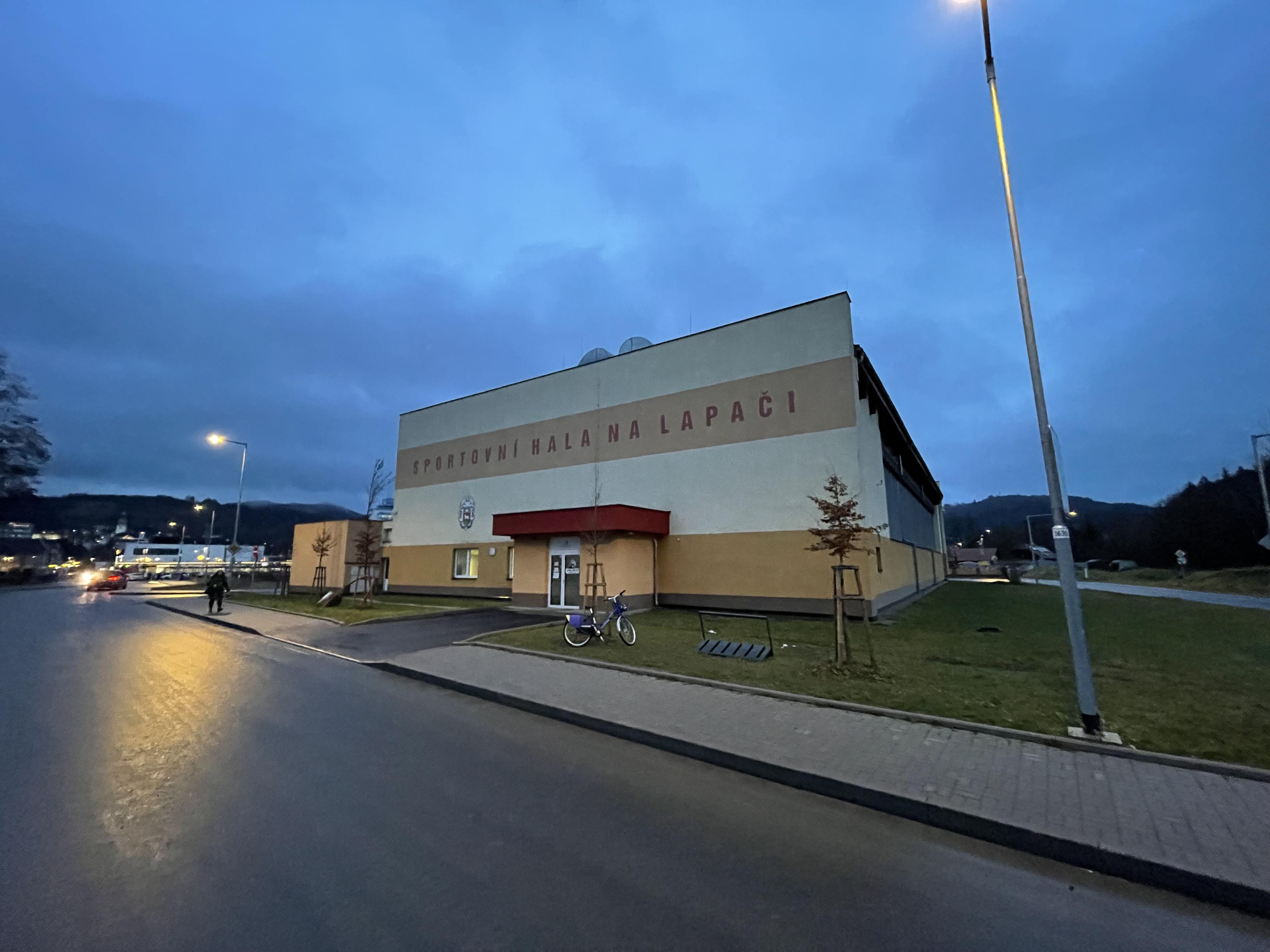 Sportovní hala Vsetín foto 2