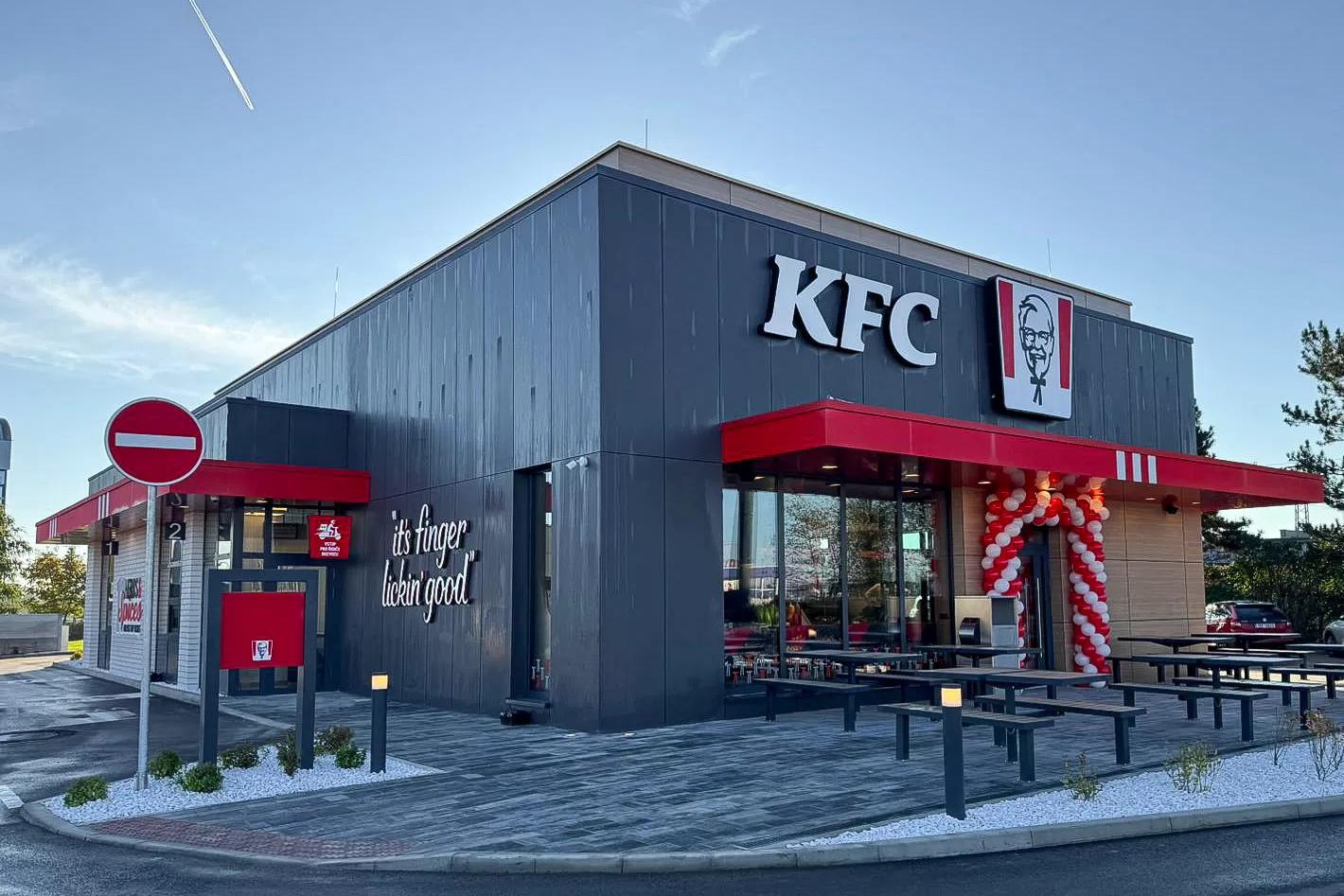 Komplexní reklamní značení