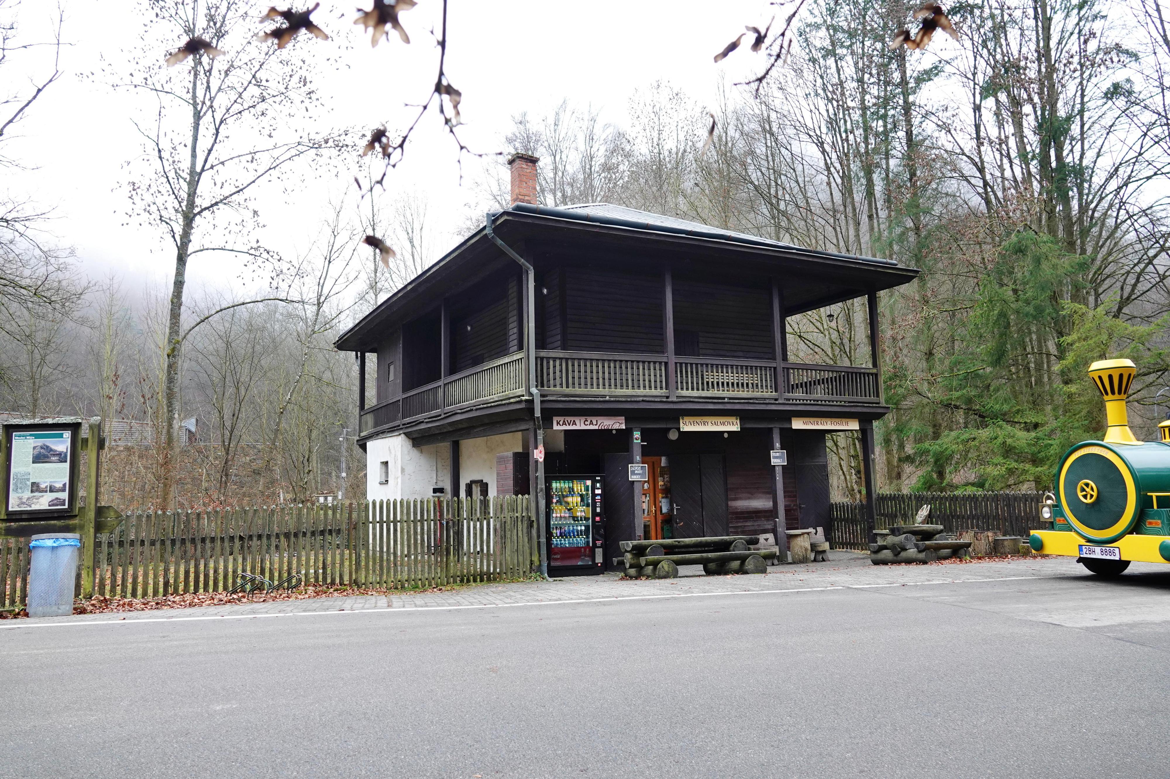 Suvenýry Salmovka foto 2