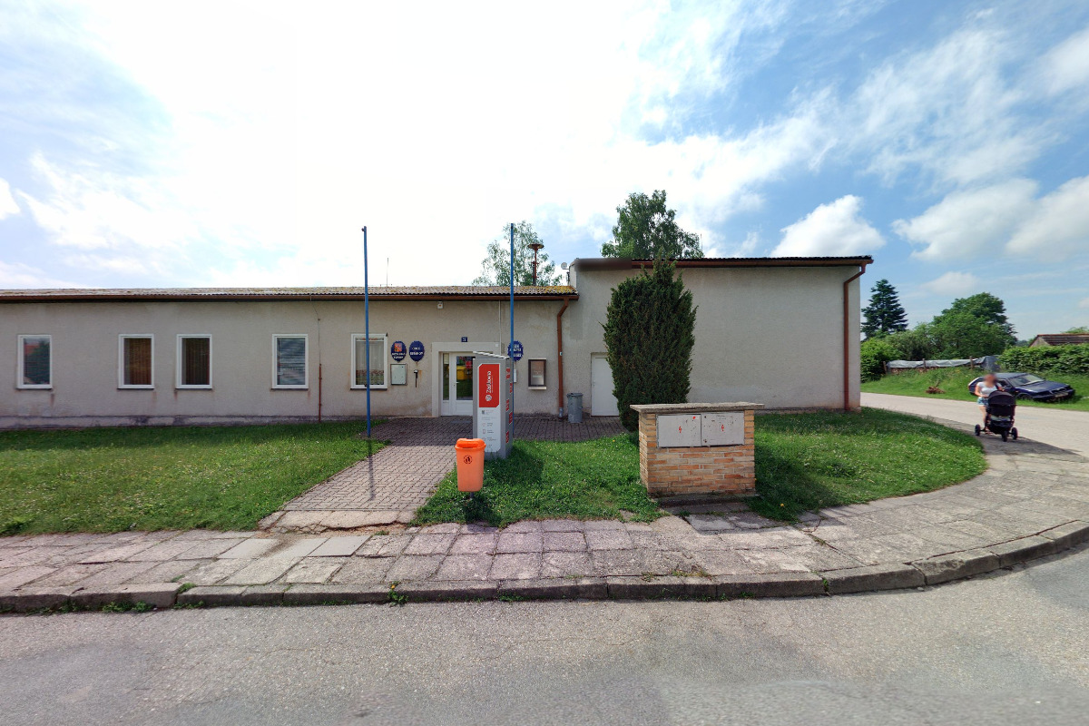 Bujanov - obecní úřad foto 4