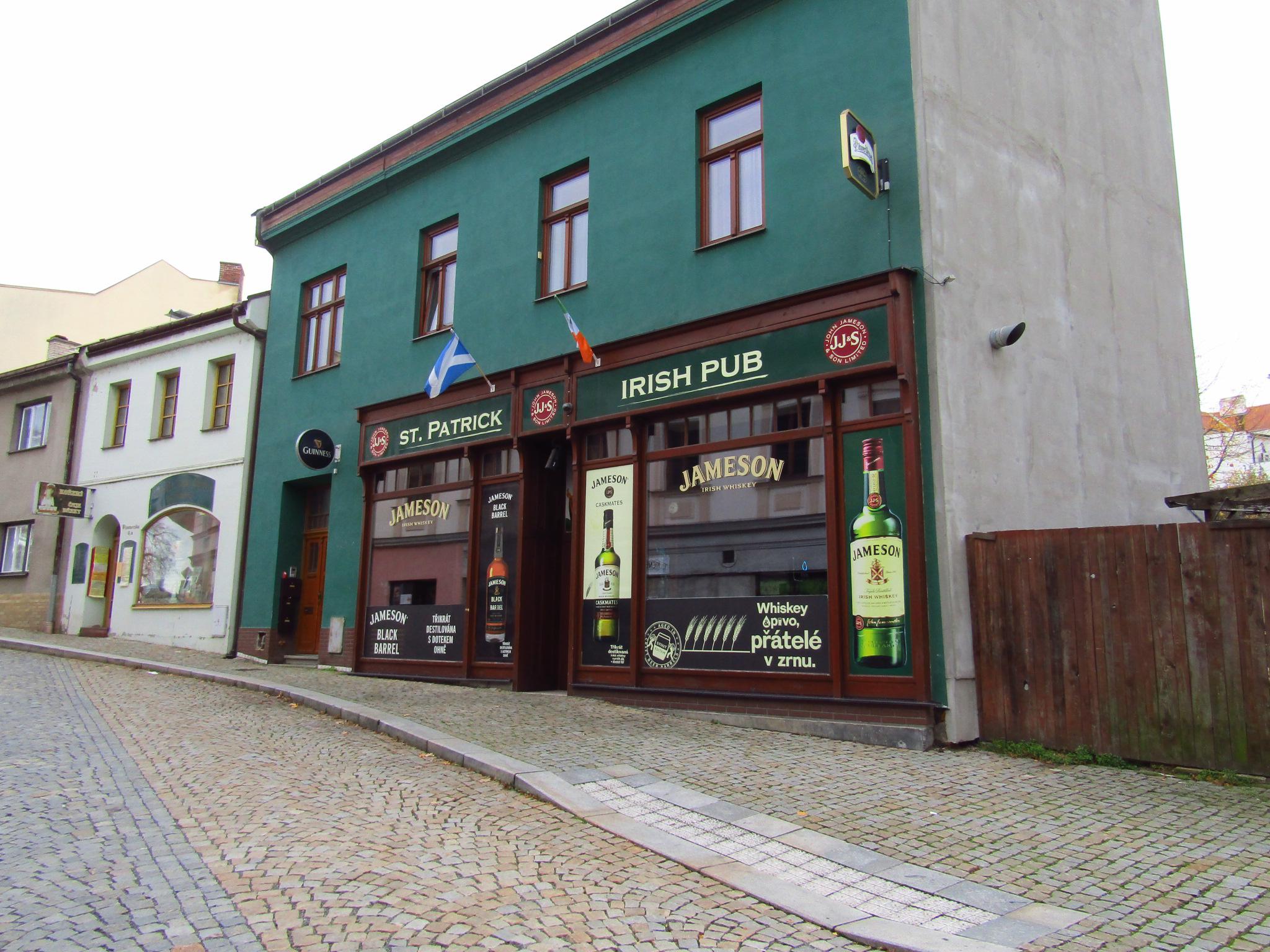 St. Patrick Irish Pub