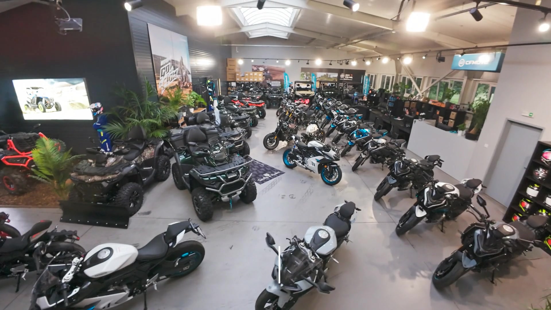 Throttle Punks | CFMOTO foto 2 (náhled videa)