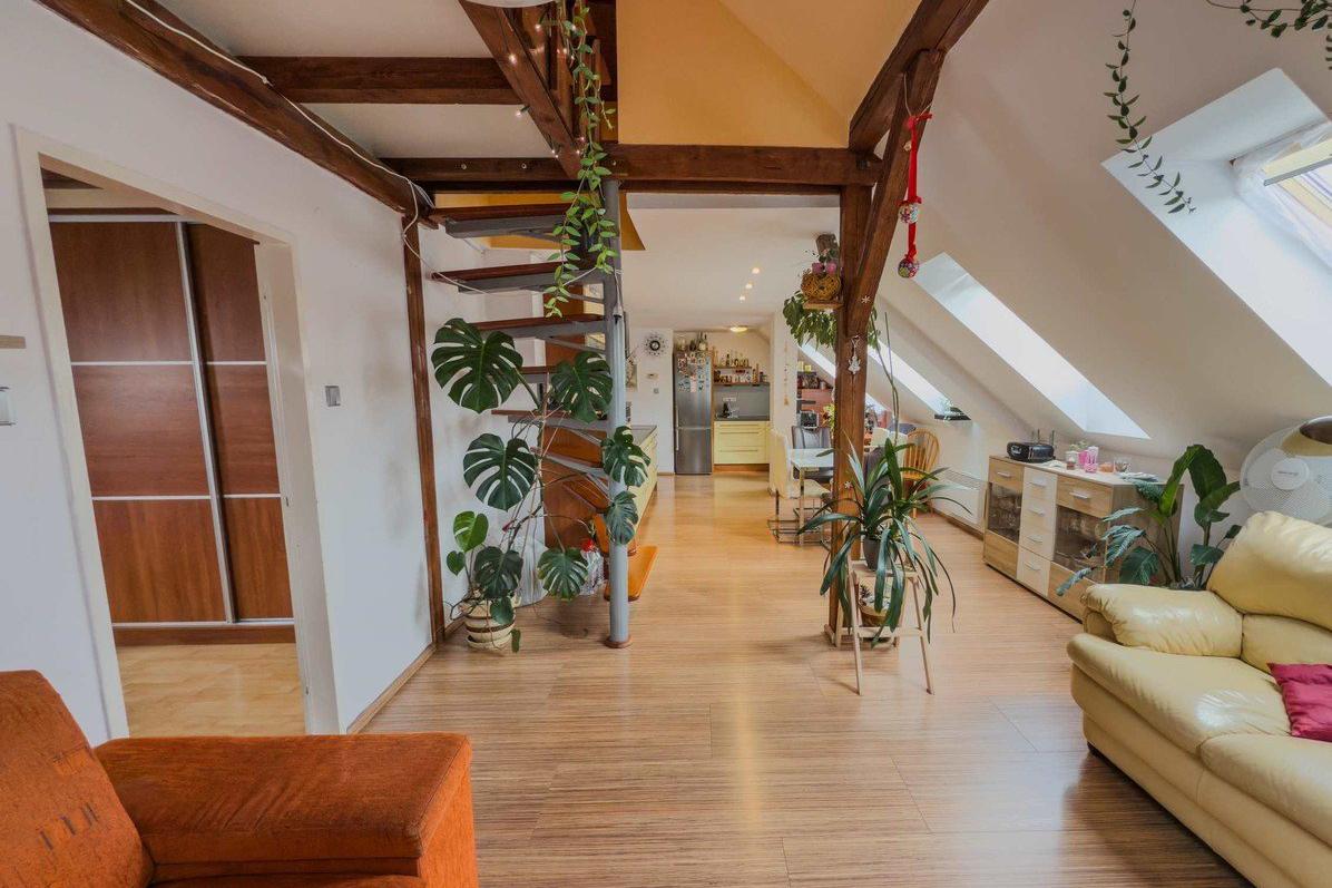 JIHLAVA - prodej  bytu 4kk