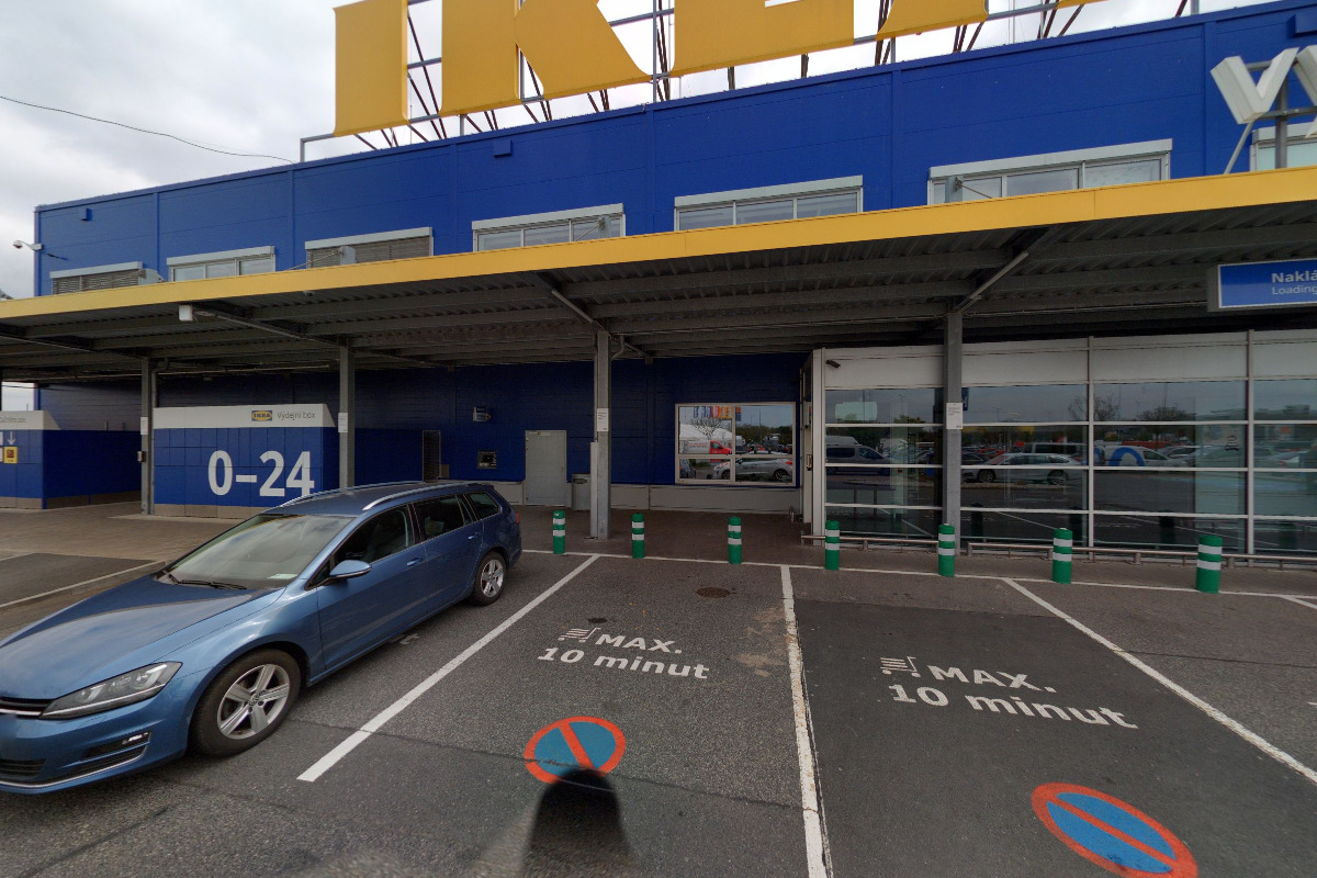 Bankomat UniCredit Bank Czech Republic