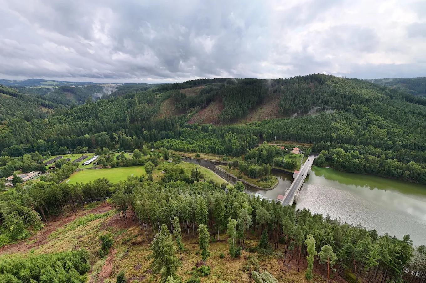 Quiet Anomaly Glamping