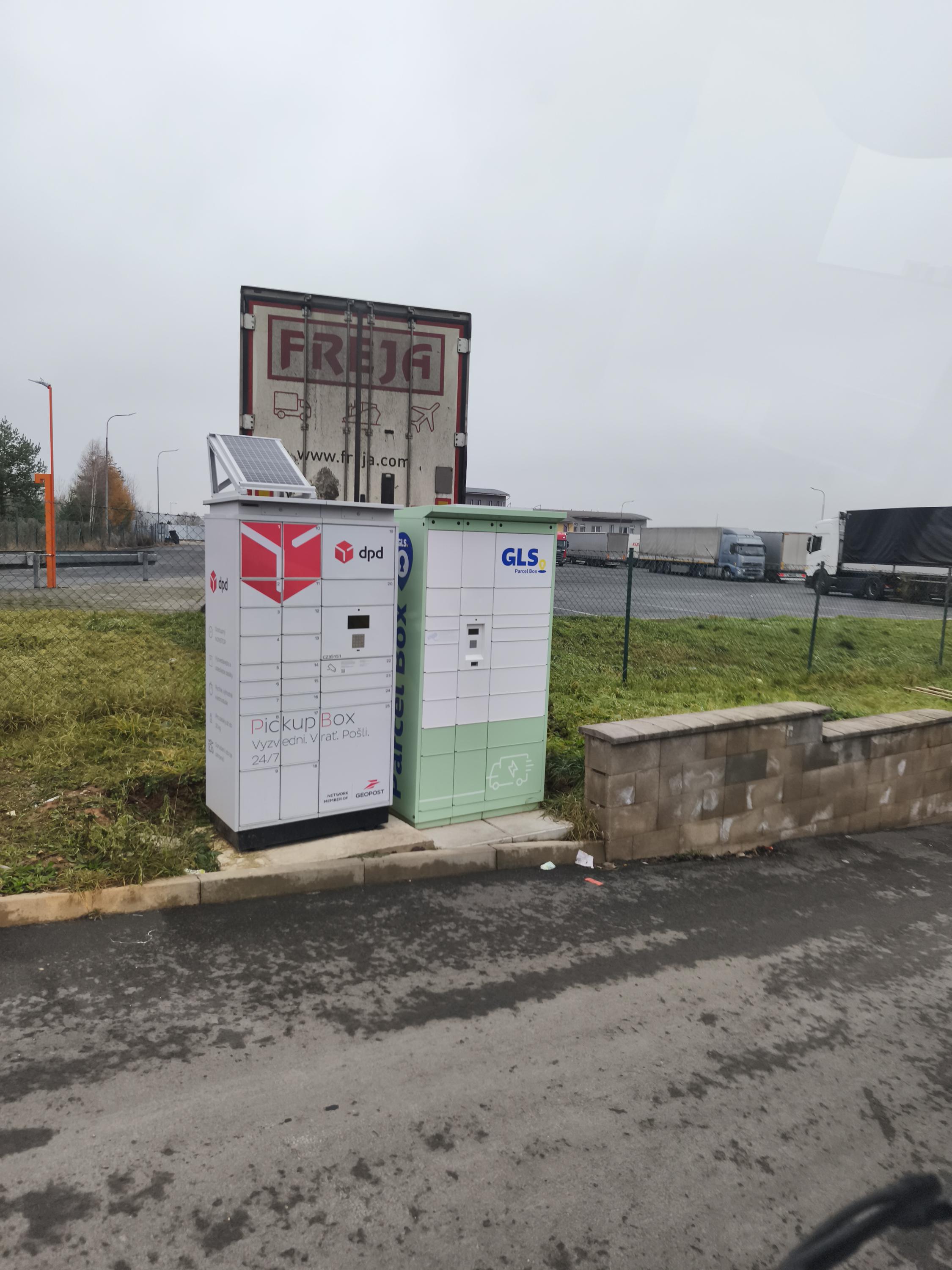GLS Parcel Box foto 1