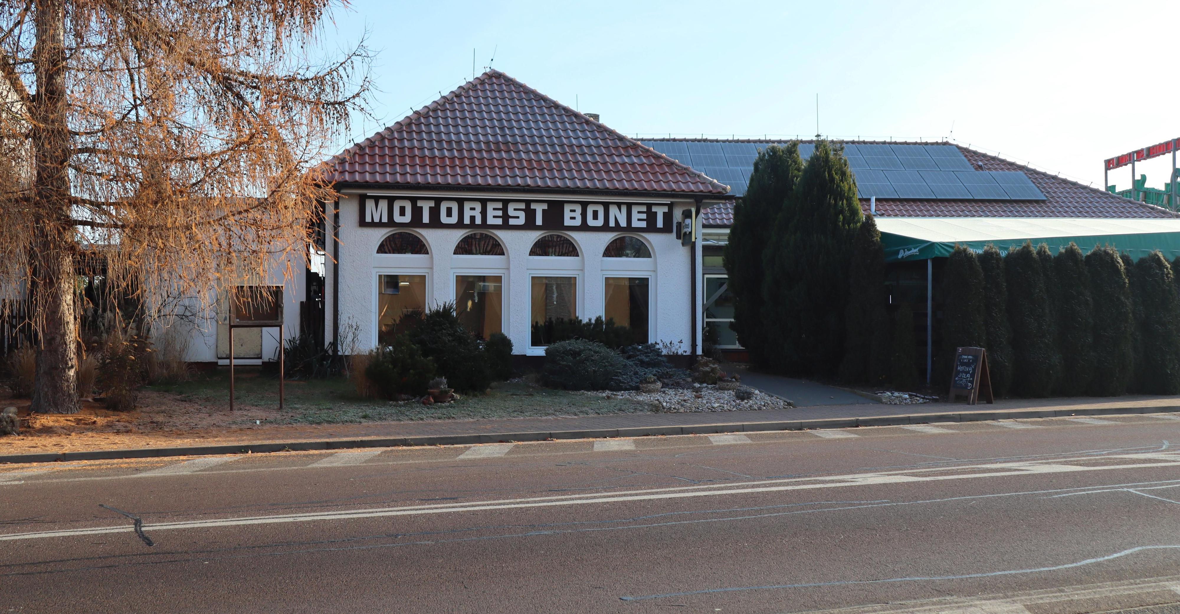 Motorest a penzion Bonet