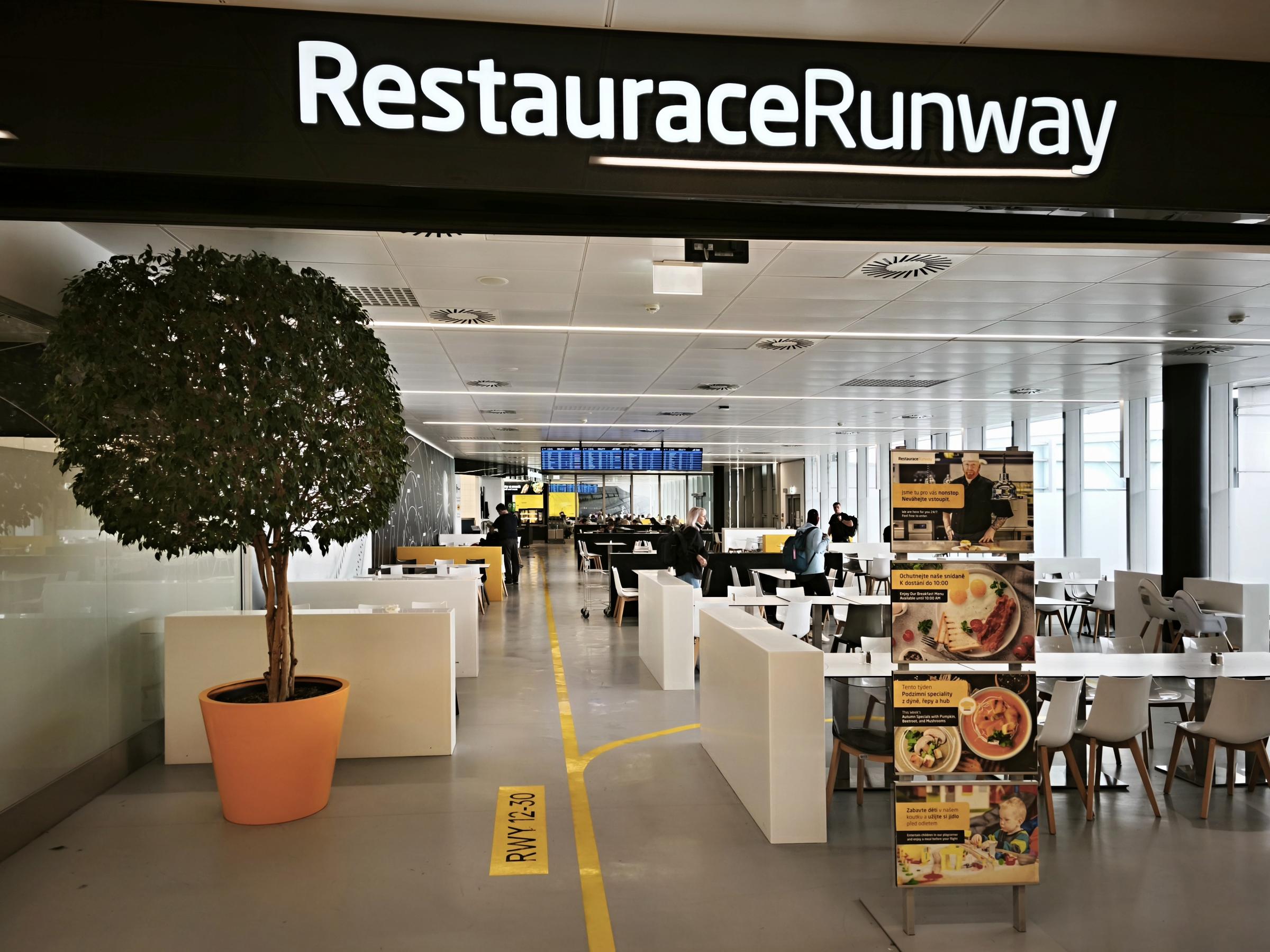 Restaurace Runway foto 4