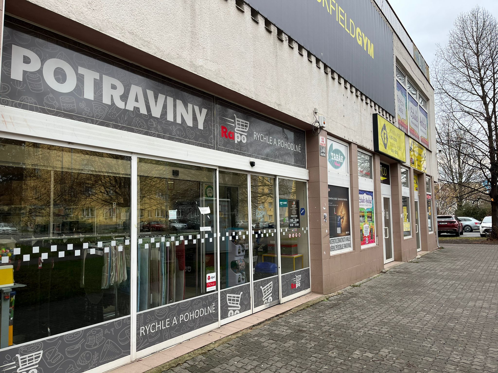 Večerka náměstí SNP