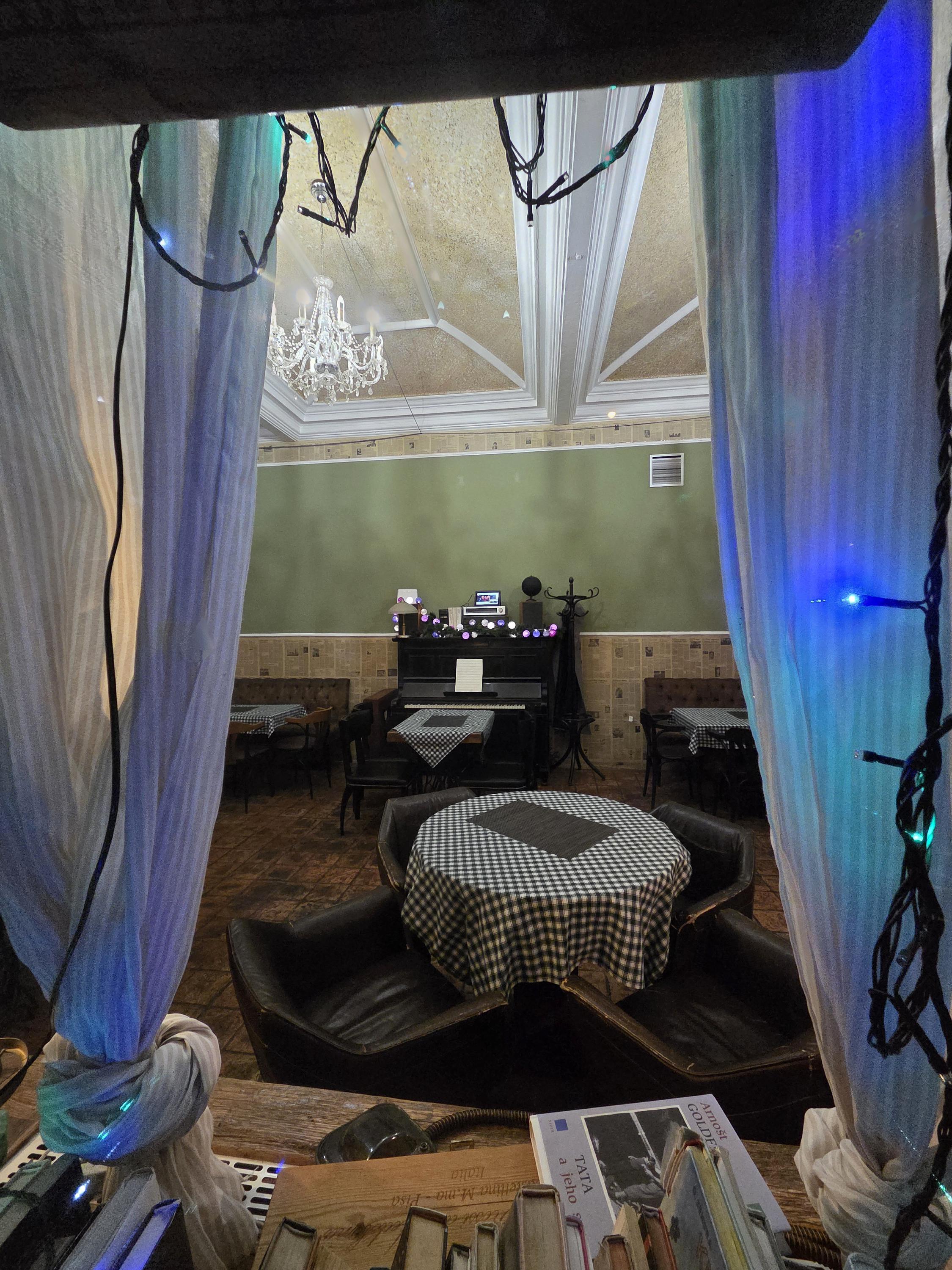 U nás ve Vršovicích foto 6