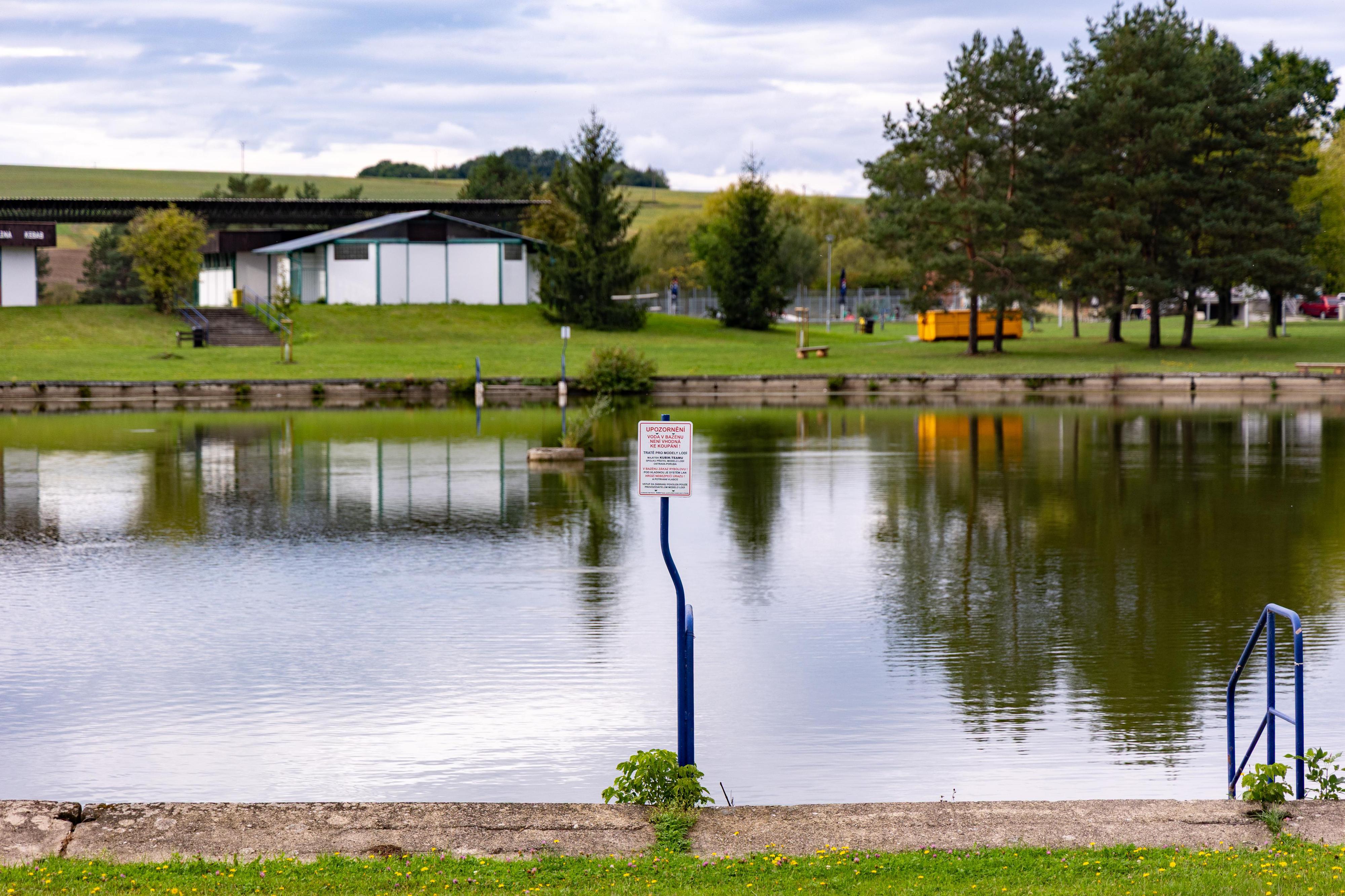 Sportovní areál Hlučín - koupaliště - koupaliště Štěrkovna foto 5