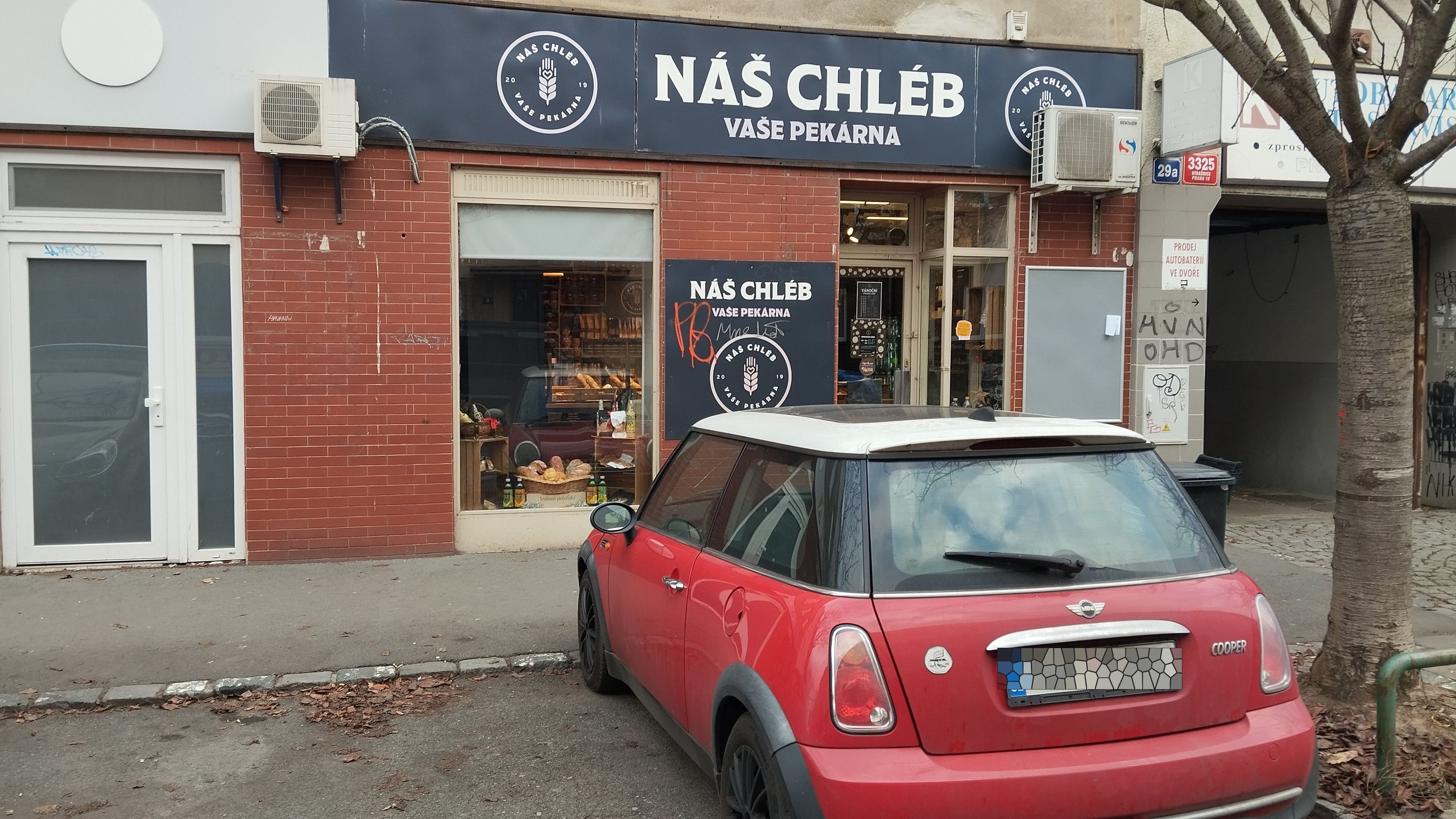 NÁŠ CHLÉB foto 2