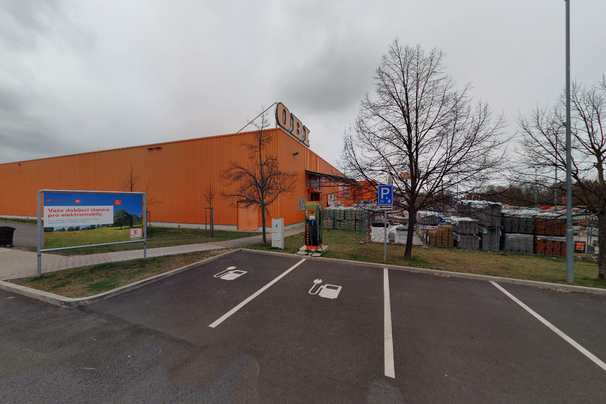 Nabíjecí stanice ČEZ foto 2