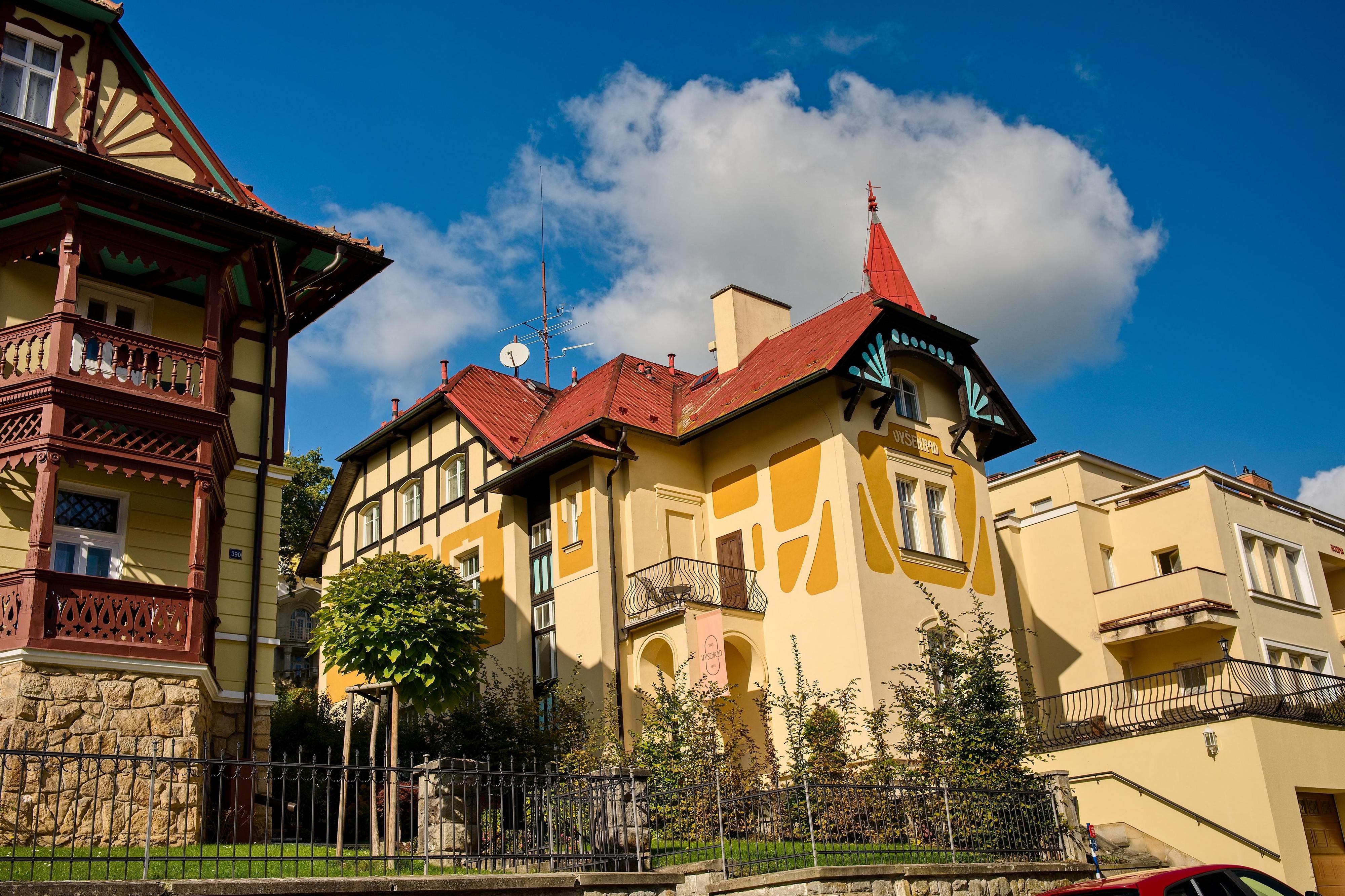 Hotel Vila VYŠEHRAD *** Luhačovice foto 2