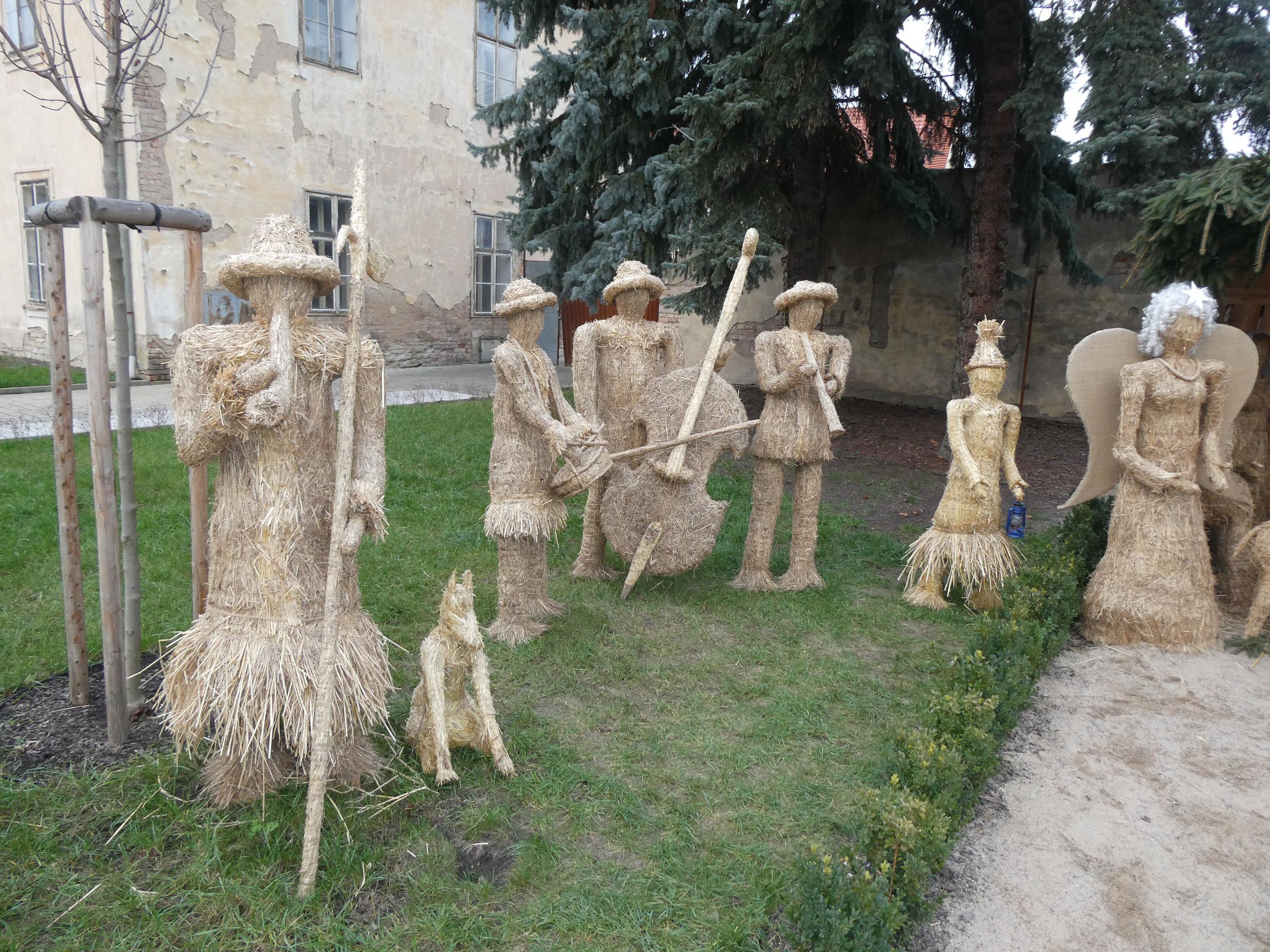 Doksany - obecní úřad foto 6