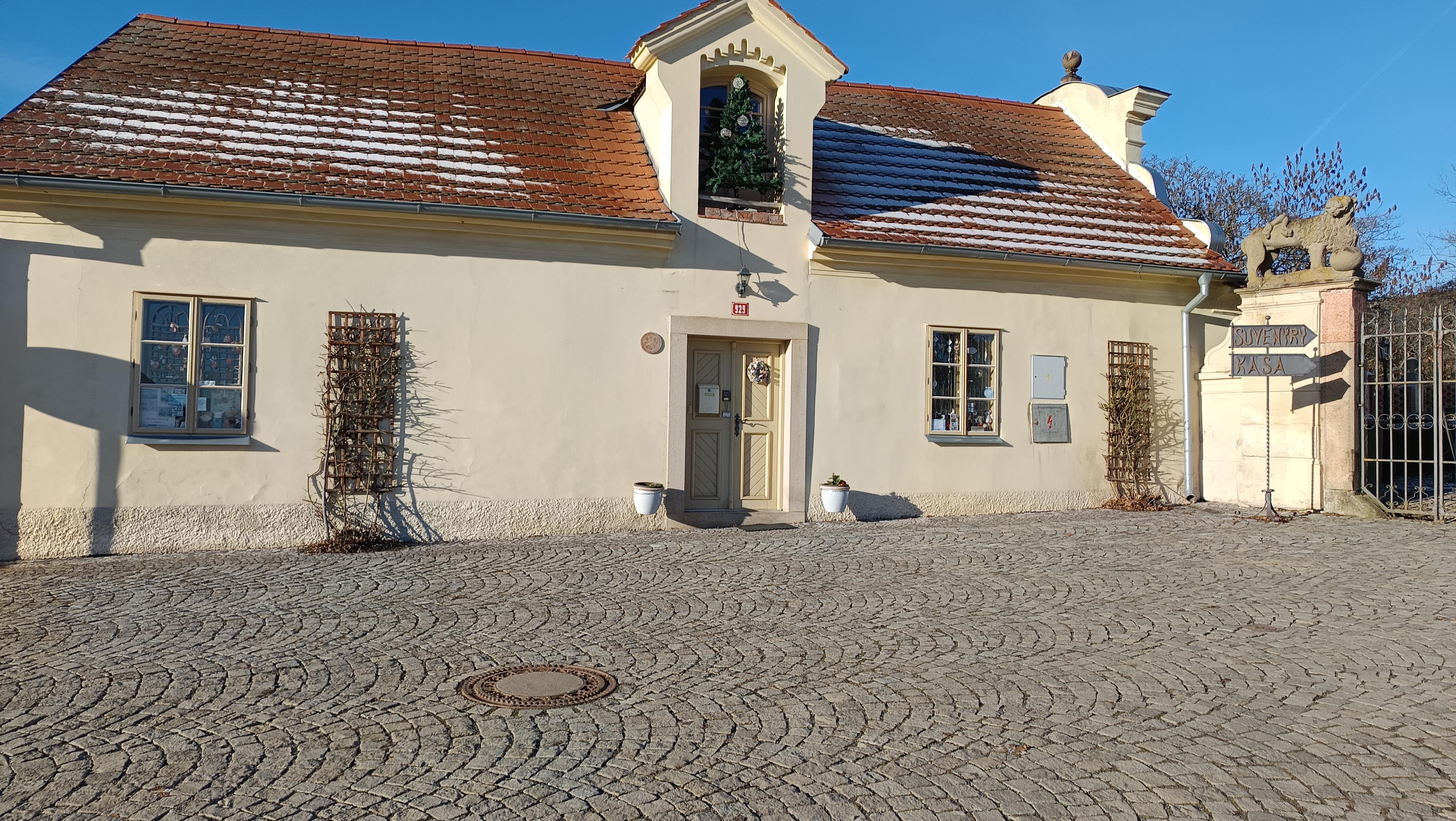 Suvenýry náměstí F. X. Svobody	929