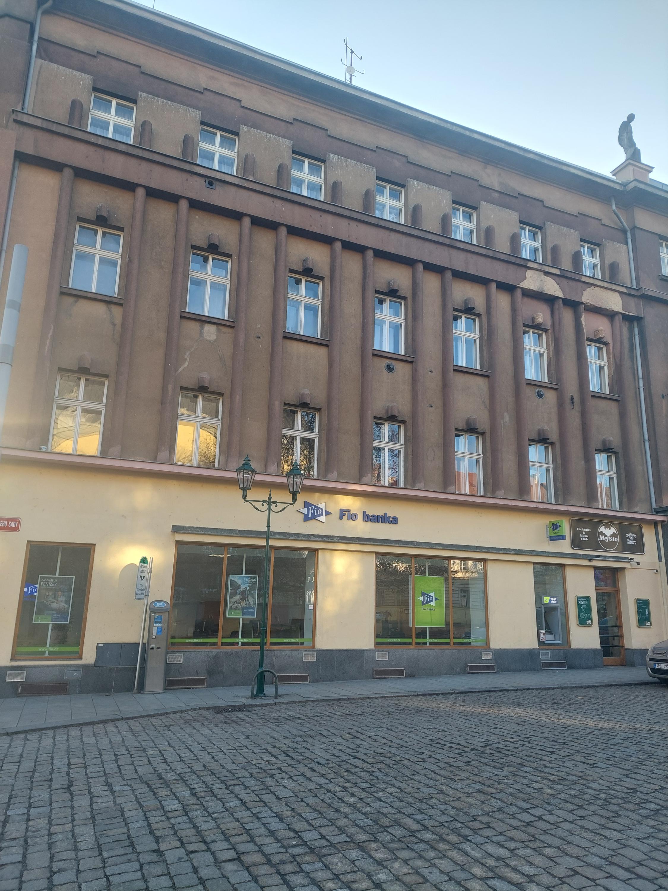 Bankomat Fio banky foto 2