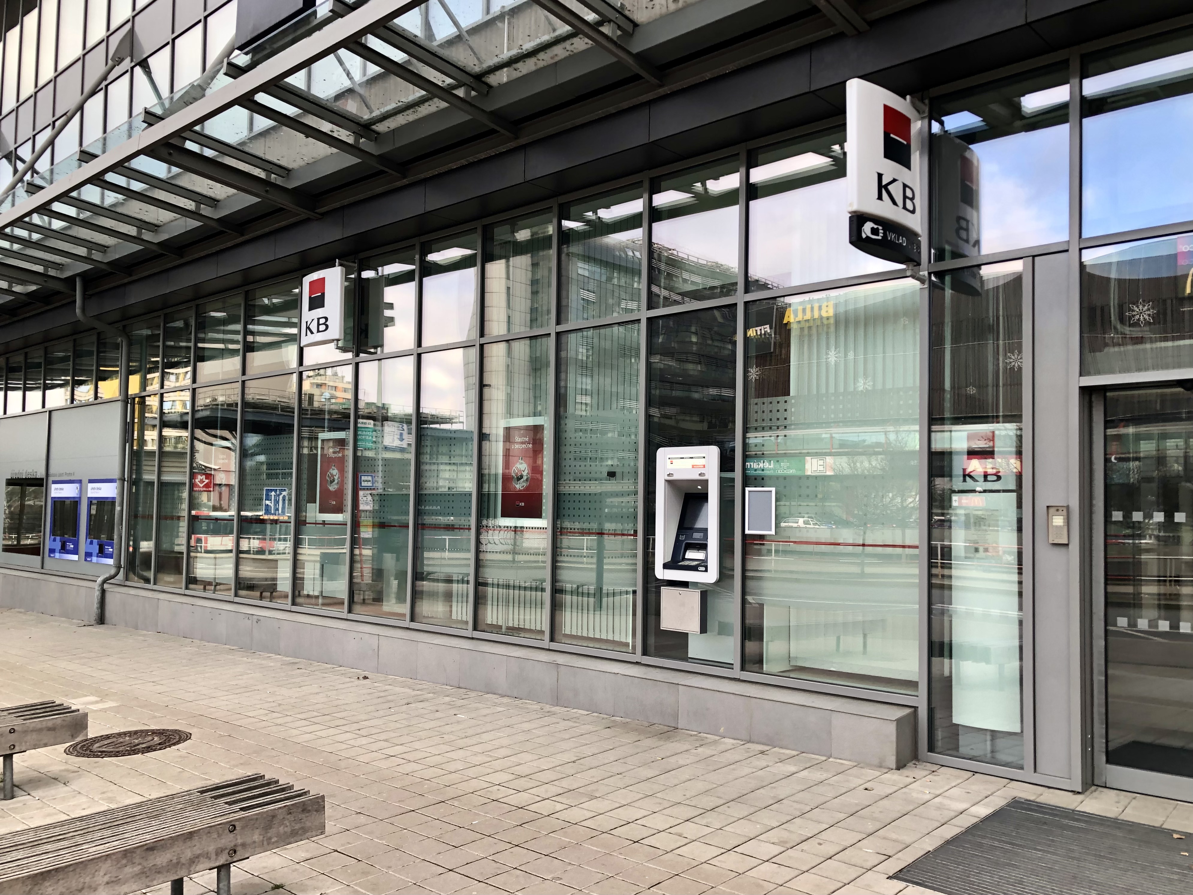 Bankomat Komerční banky foto 5
