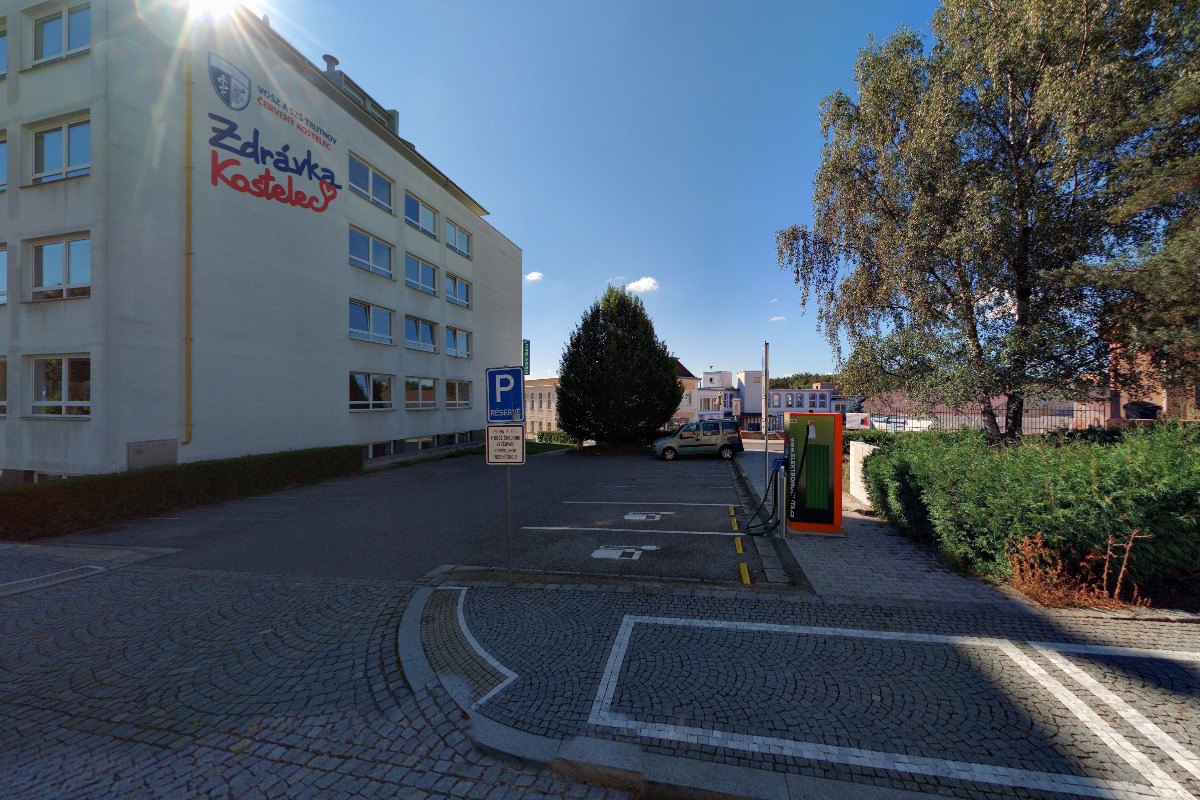 Nabíjecí stanice ČEZ foto 5