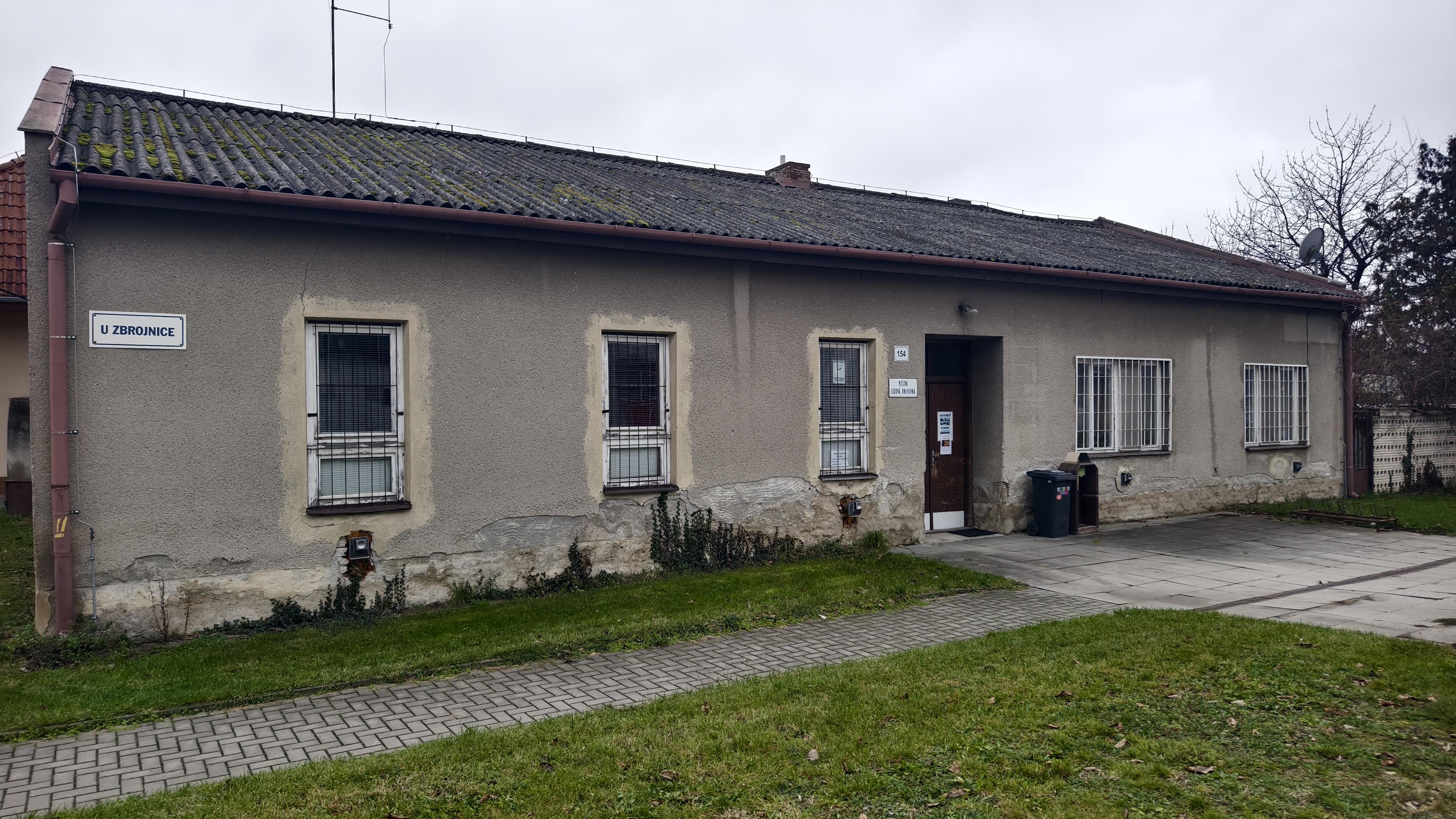 Místní knihovna Hrušky