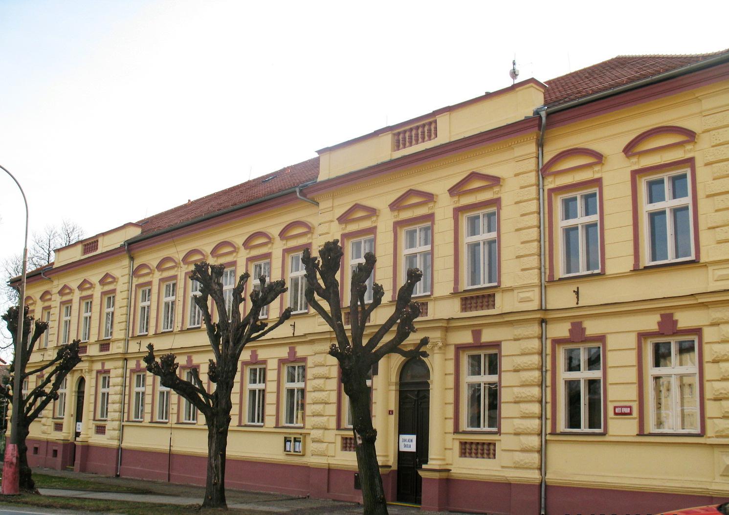 ZŠ a MŠ Lochovice foto 3