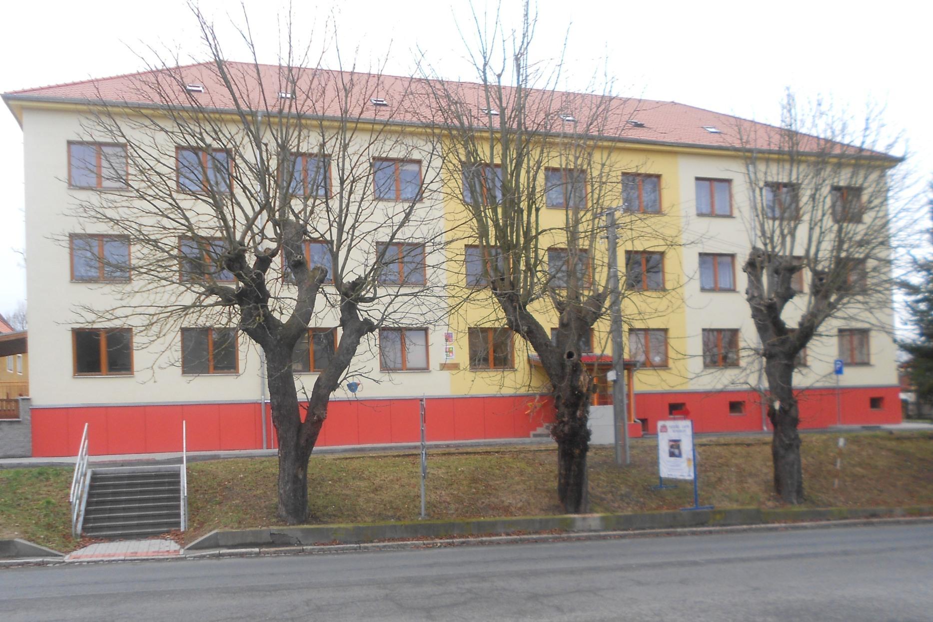 Dětský domov Čtyřlístek, Planá