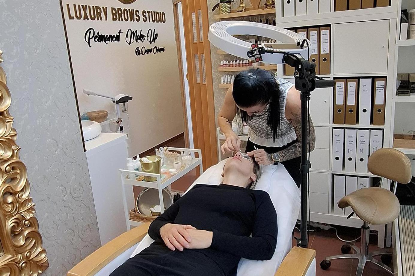 Dagmar Chalupová | Luxury Brows Studio