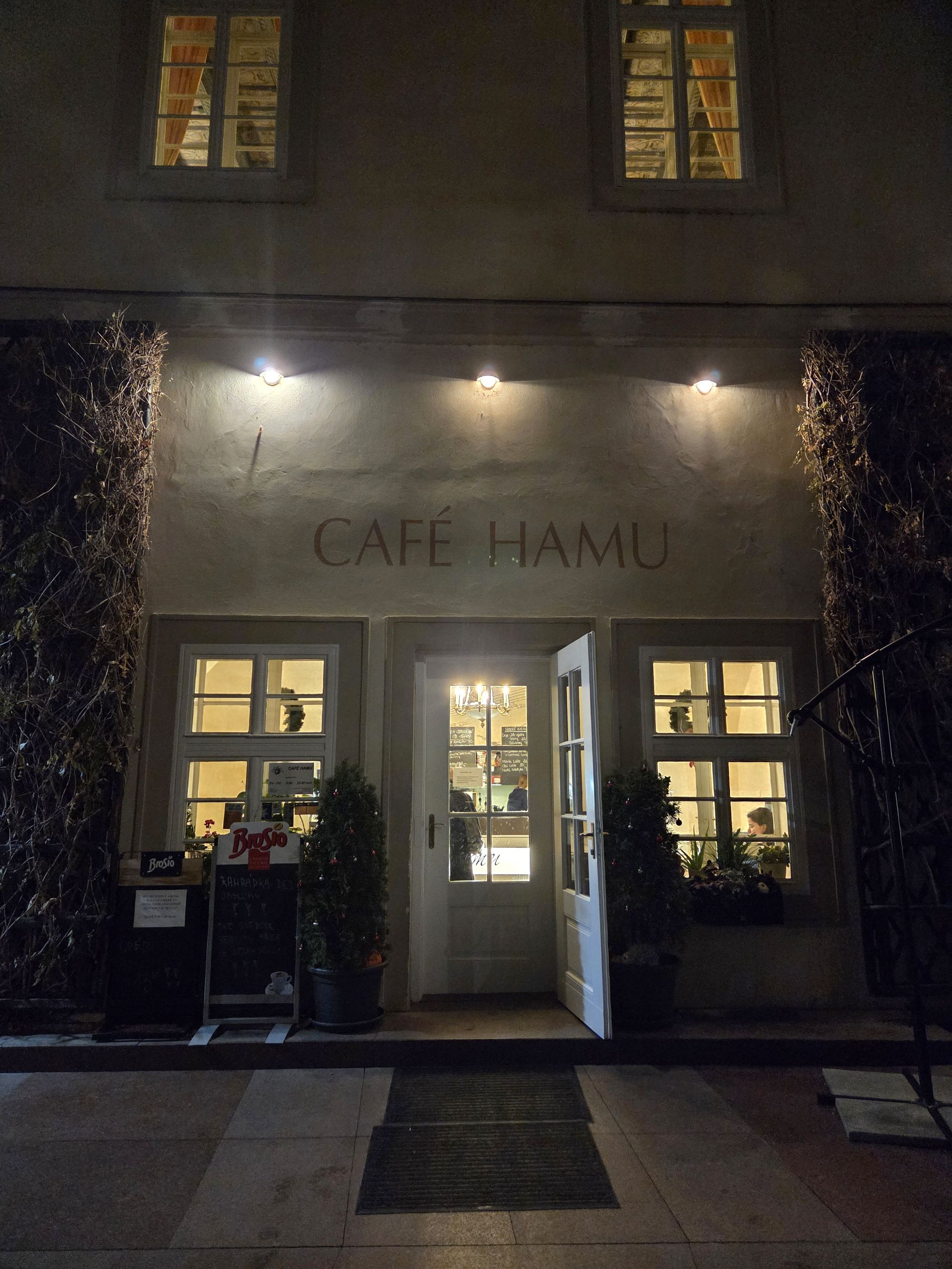 Café HAMU foto 2