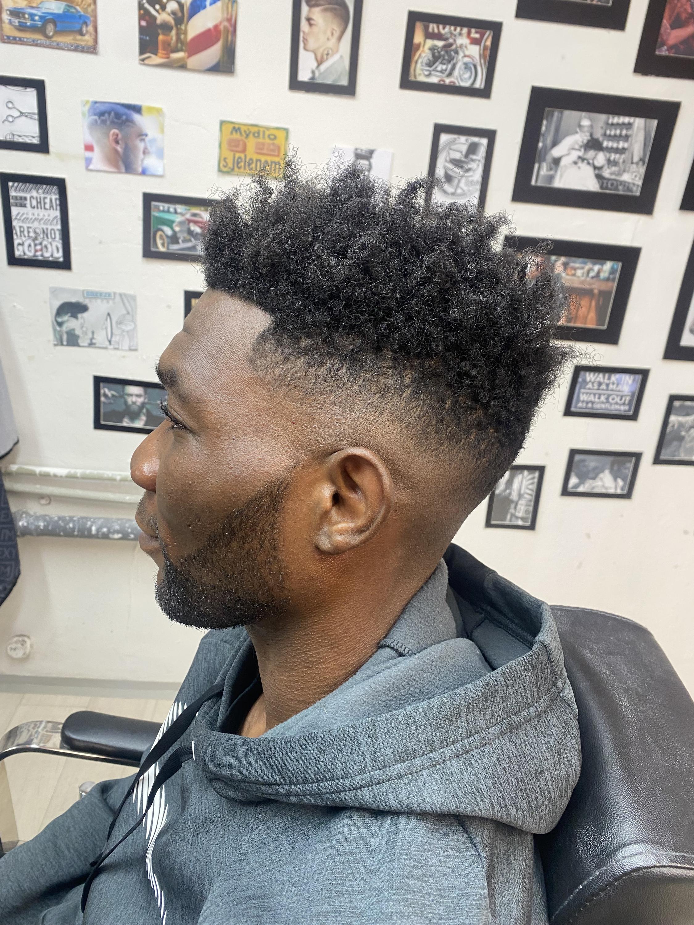 VJR Bleassed Barber Shop foto 2