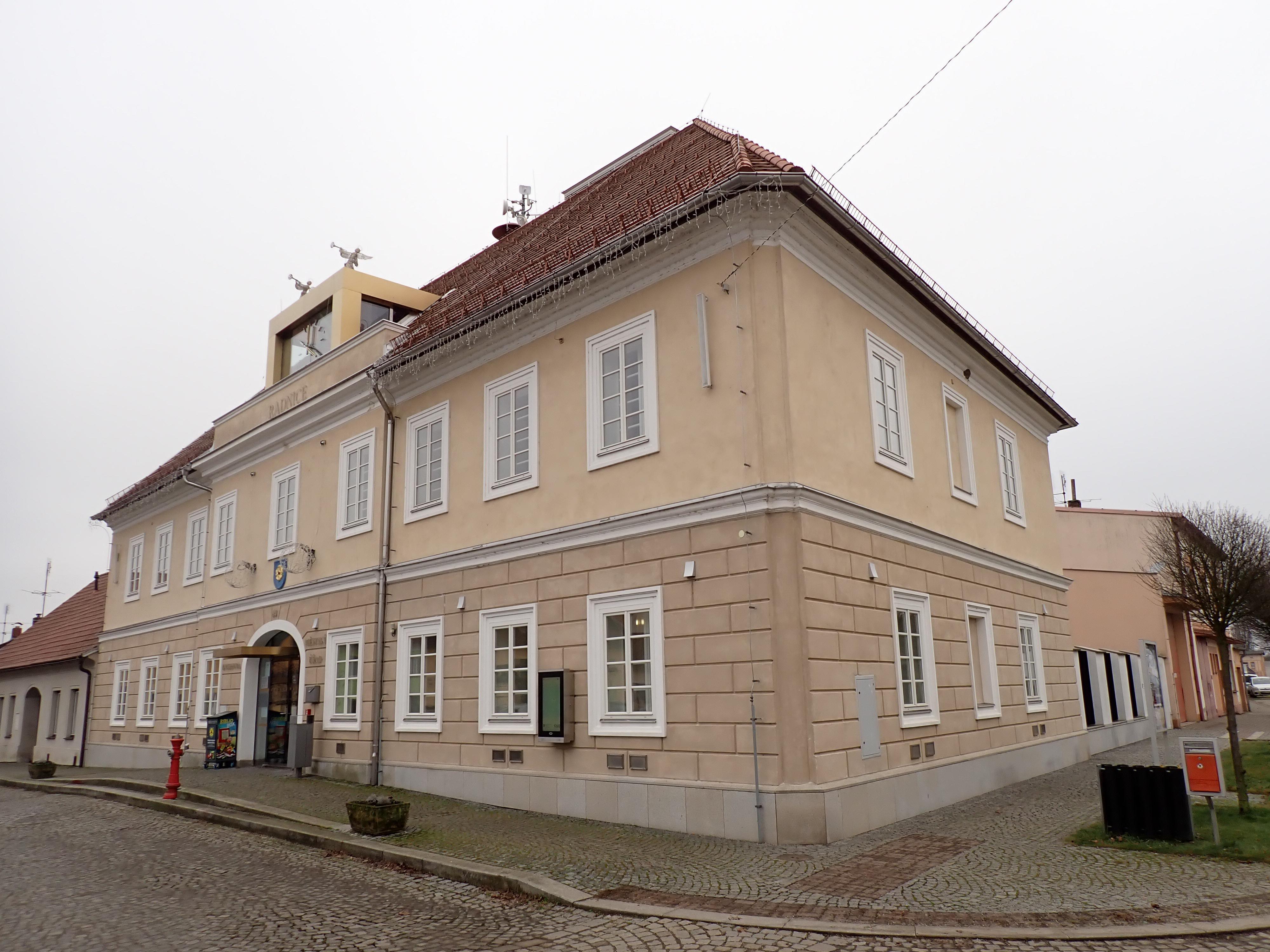 Kardašova Řečice - městský úřad foto 4