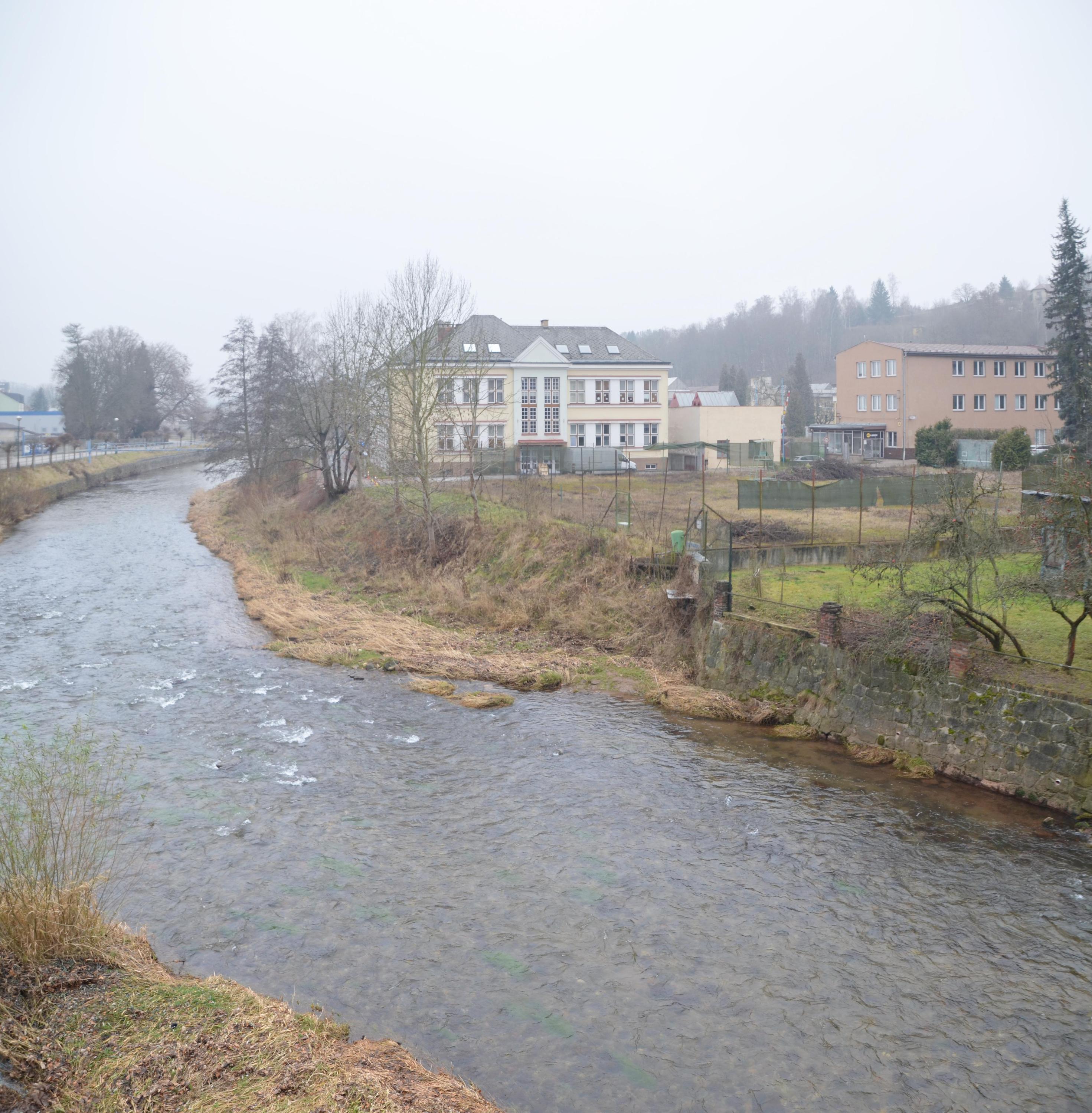 Městské gymnázium a střední odborná škola Úpice foto 6