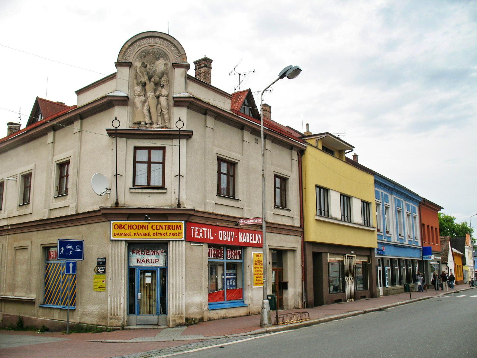Bistro 37