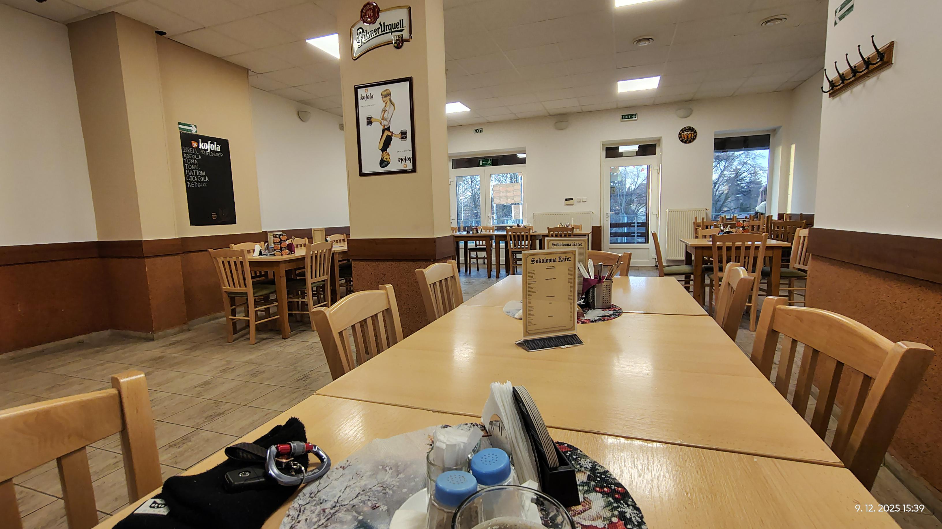 Restaurace Sokolovna Kařez foto 2