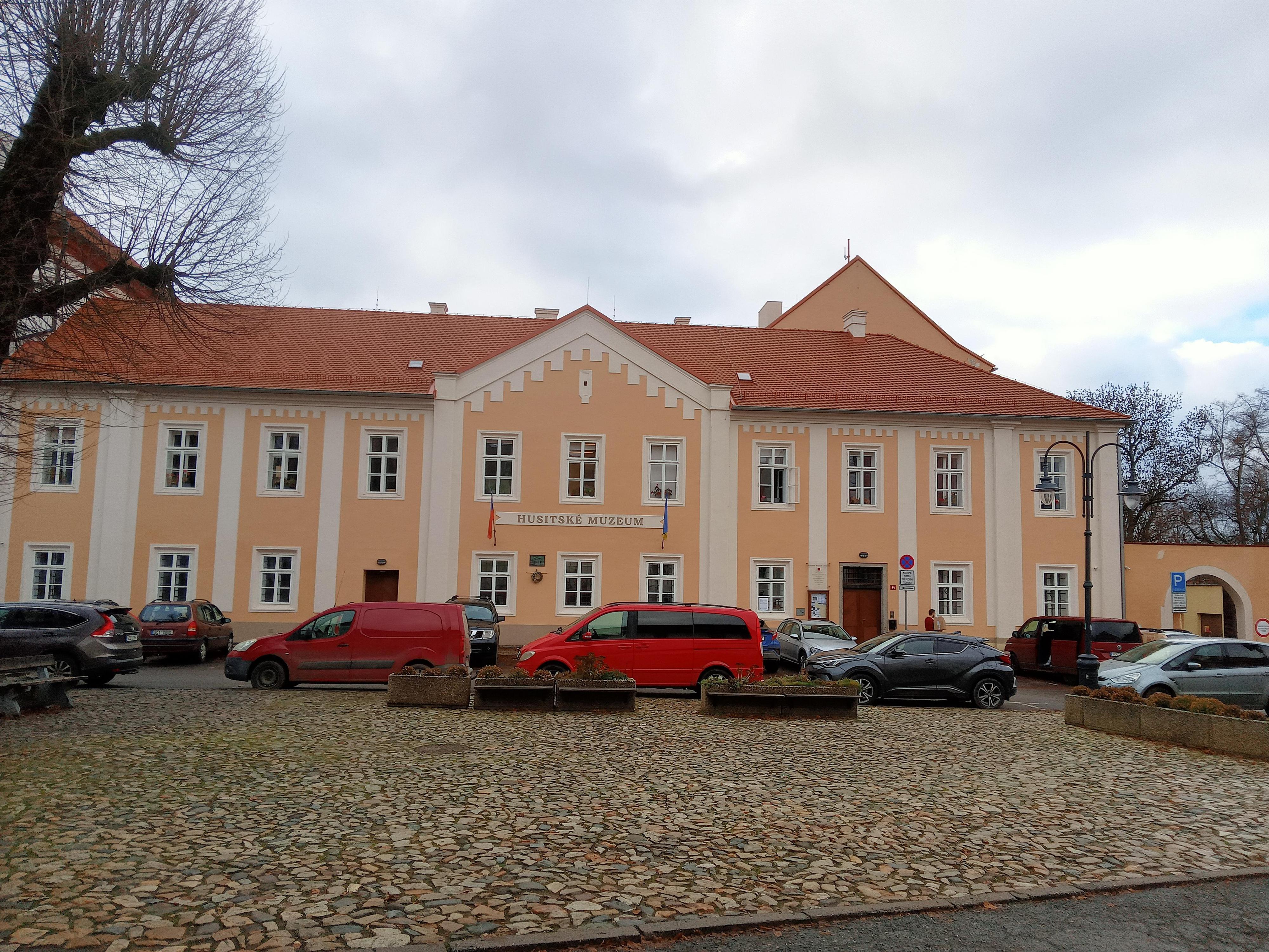 Knihovna Husitského muzea Tábor foto 5